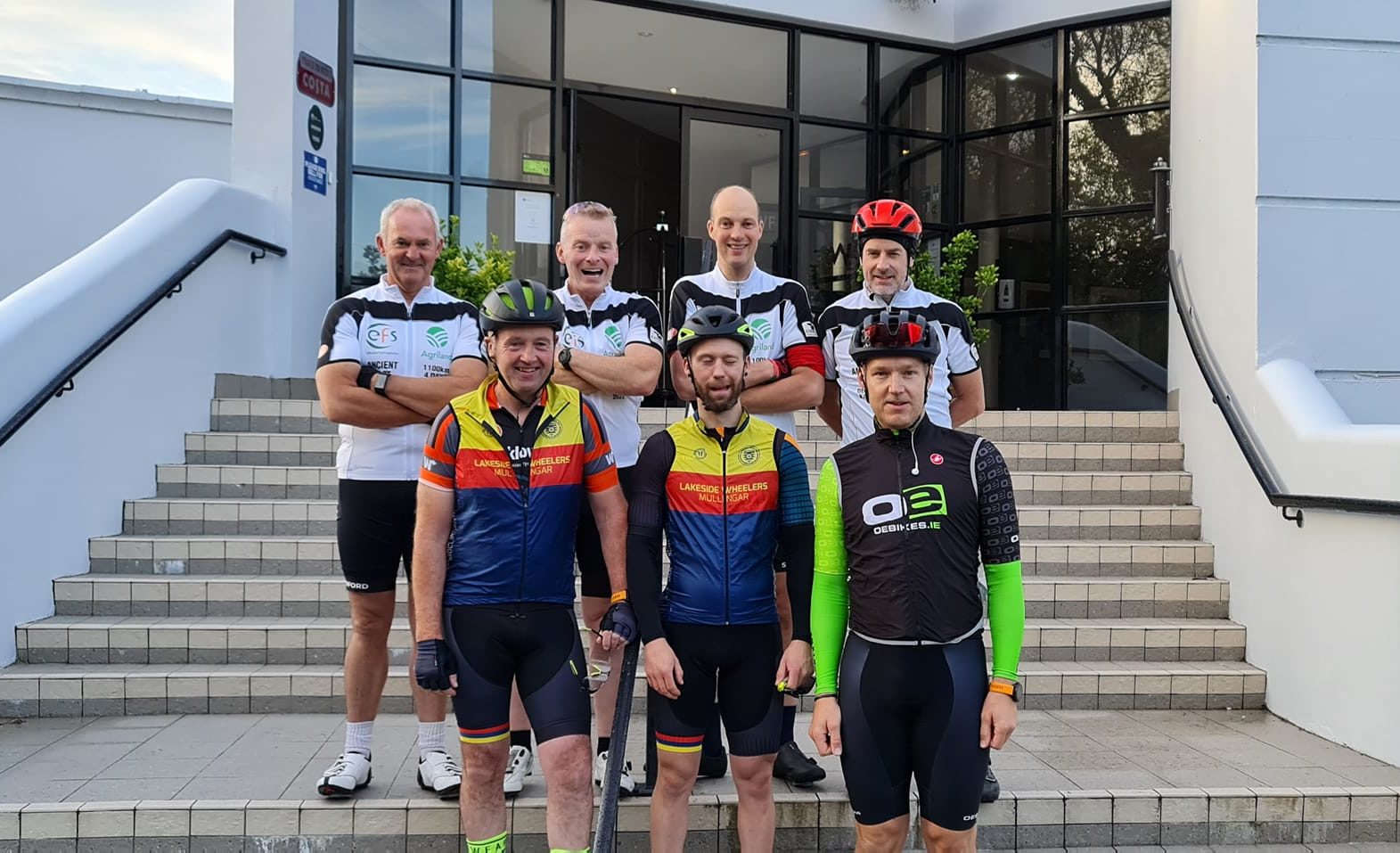 Seven ultra cyclists before taking off in Derry this morning. Image source: The Ultra Cyclists, Facebook