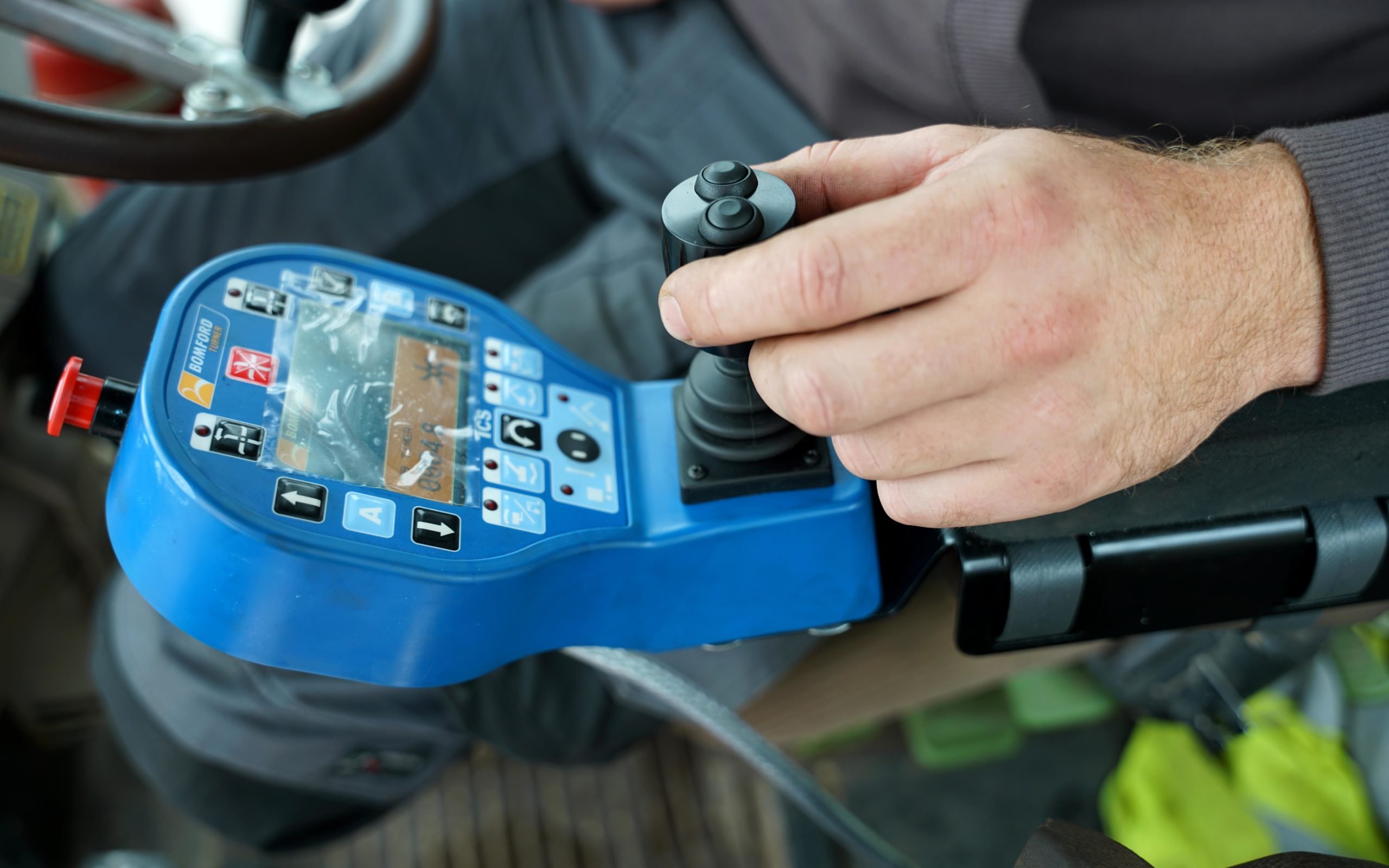 Fingertip control is available with the joystick, which comes as standard on the higher level machines