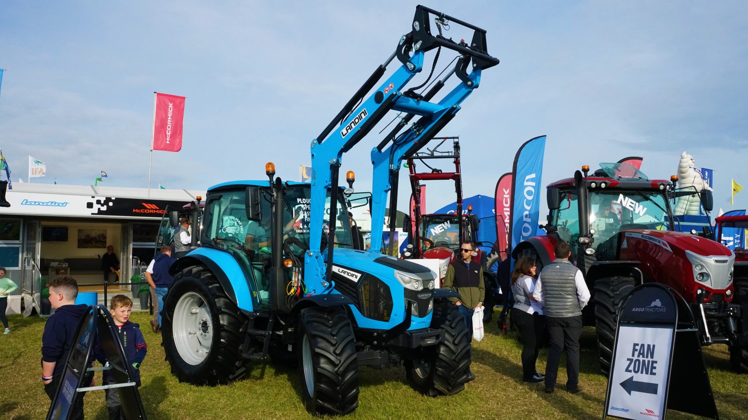 The latest tractors aimed at the stock farmer are fitted with the new generation of Kohler engines