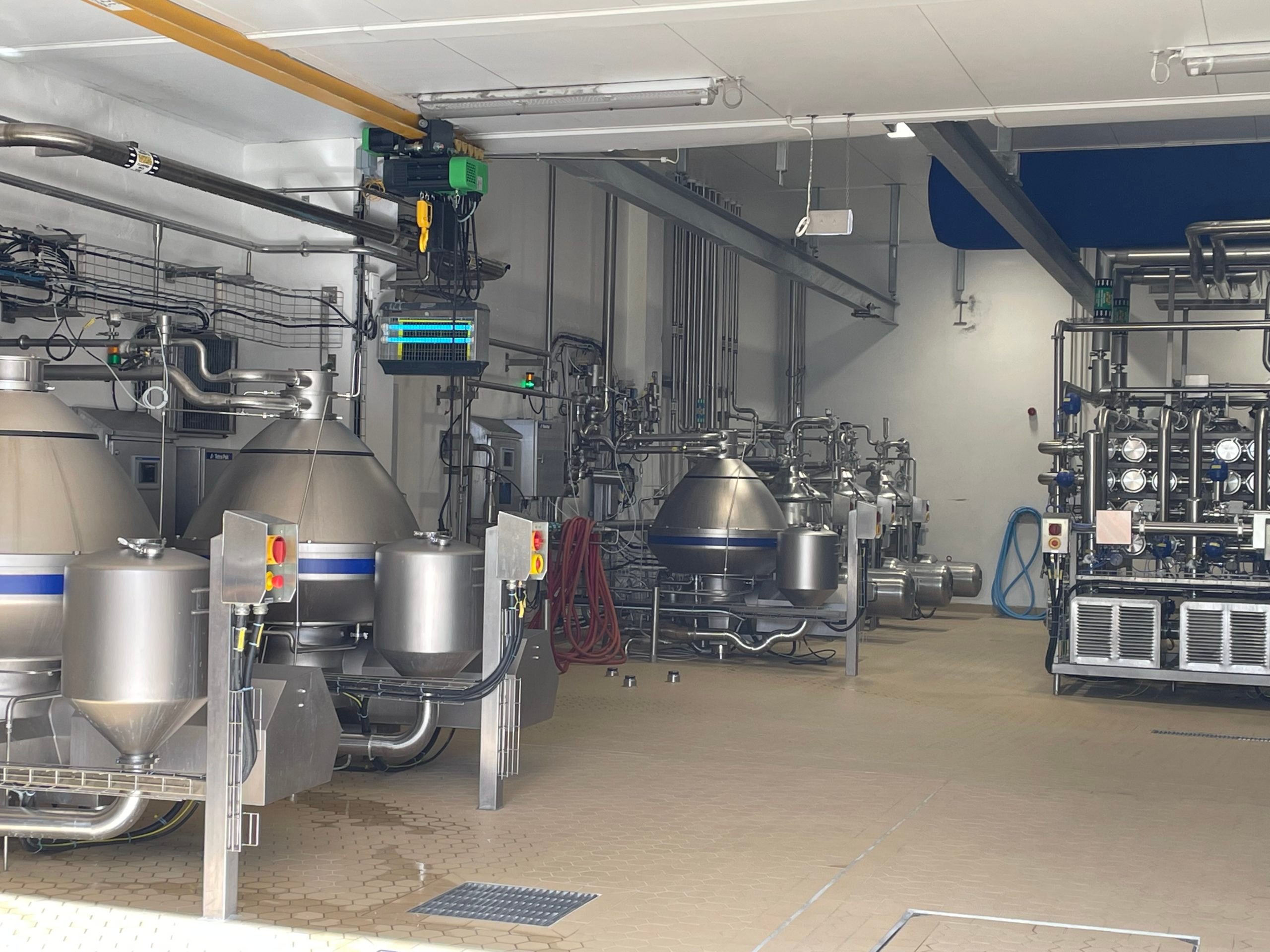 Milk clarifier machines