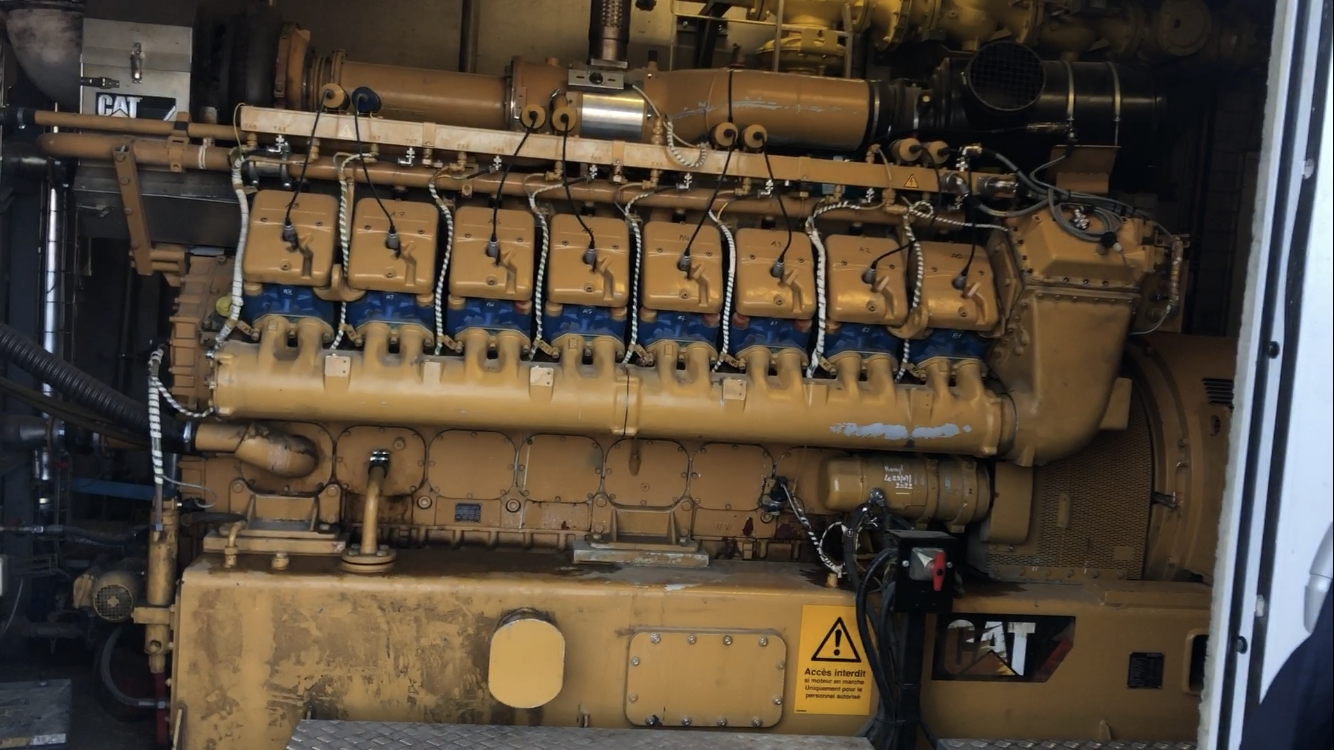 The 2,000hp CAT engine