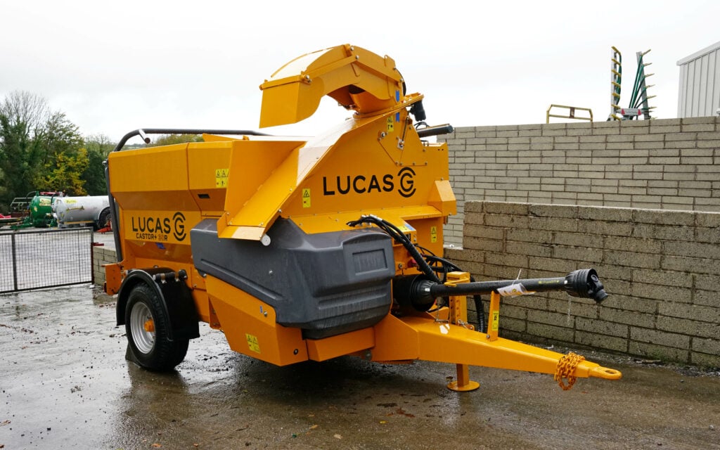 The French company, Lucas, pioneered the straw chopper concept