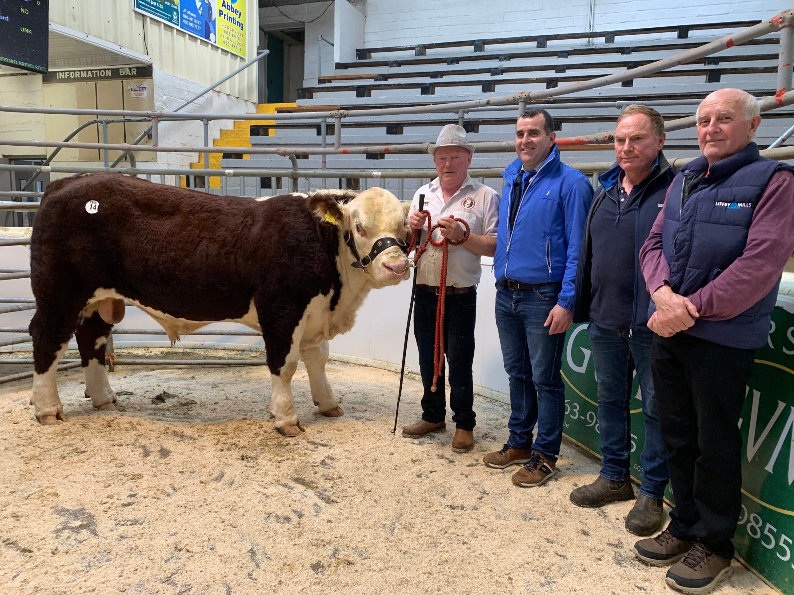 Kyepoll 1 1 Nevin  pictured with Padraig McGrath and auctioneer Eamonn Gaffney