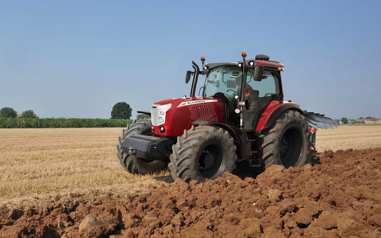 Best Utility Tractor 2023: McCormick with model X6.414 P6-Drive