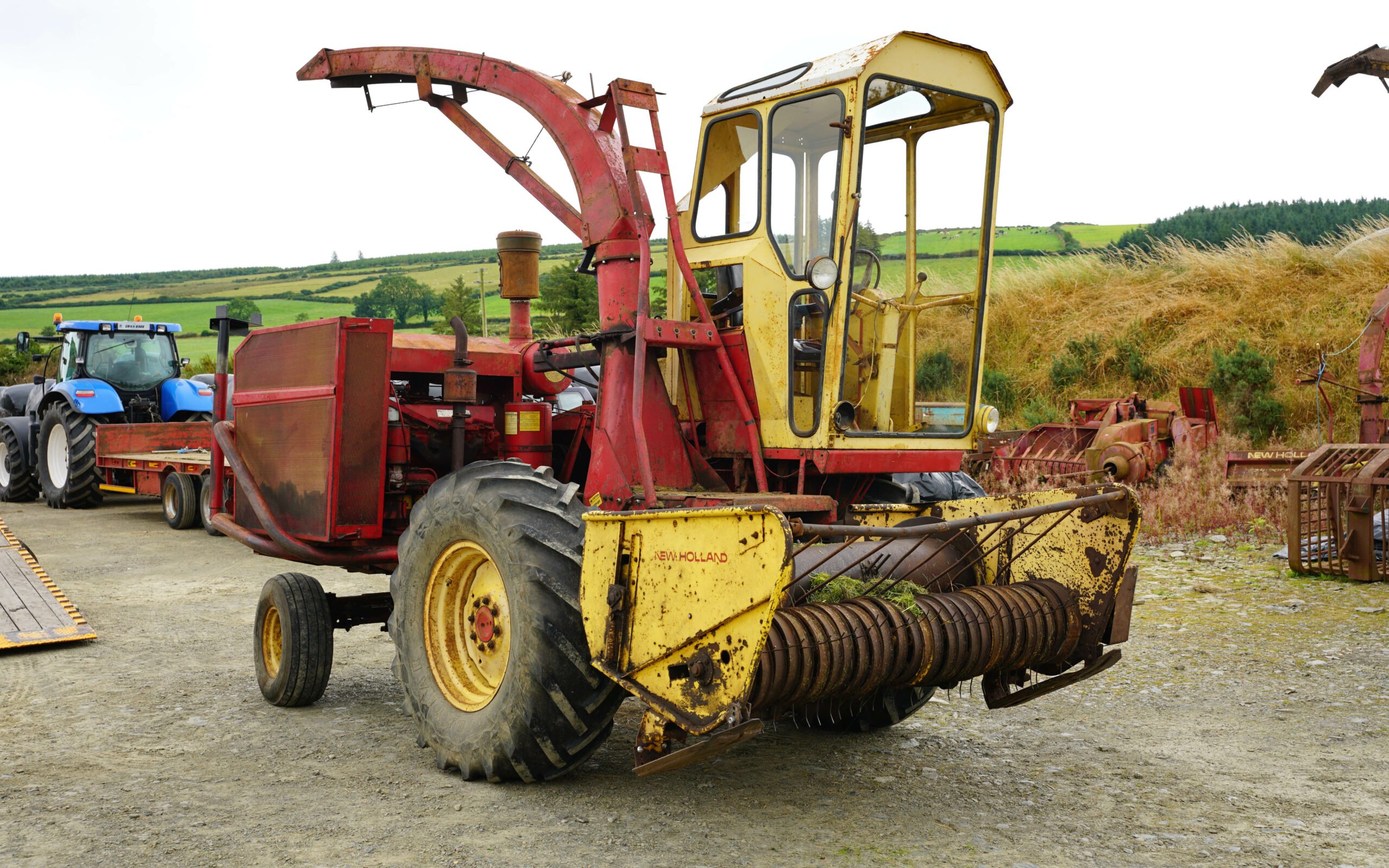 The harvester with pick reel installed, although Mike thinks they were originally fitted with a wider unit for silage