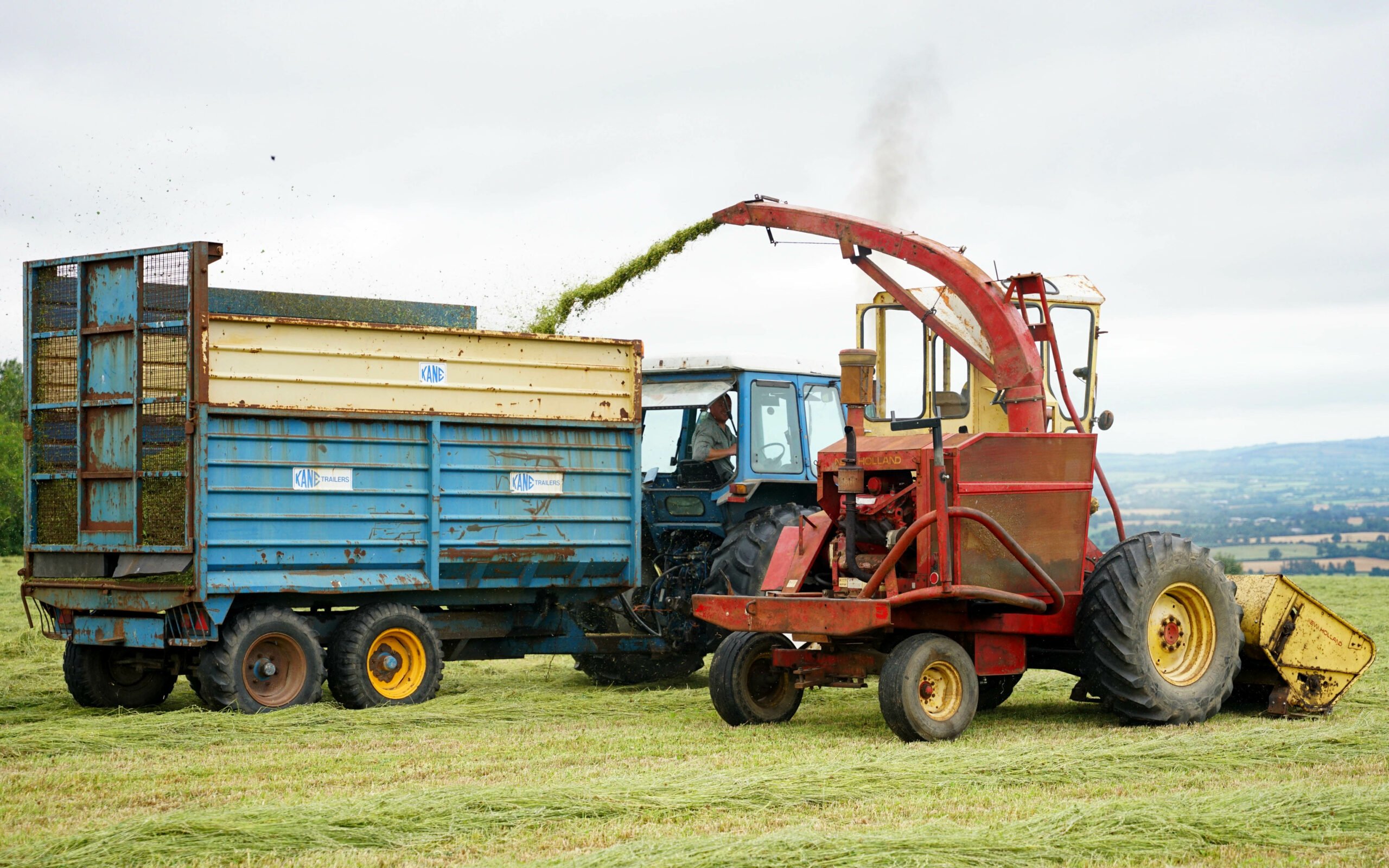 200hp was a lot in the mid-1970s, but is barely enough for the modern tractor in trying to keep up with the larger harvesters nowadays