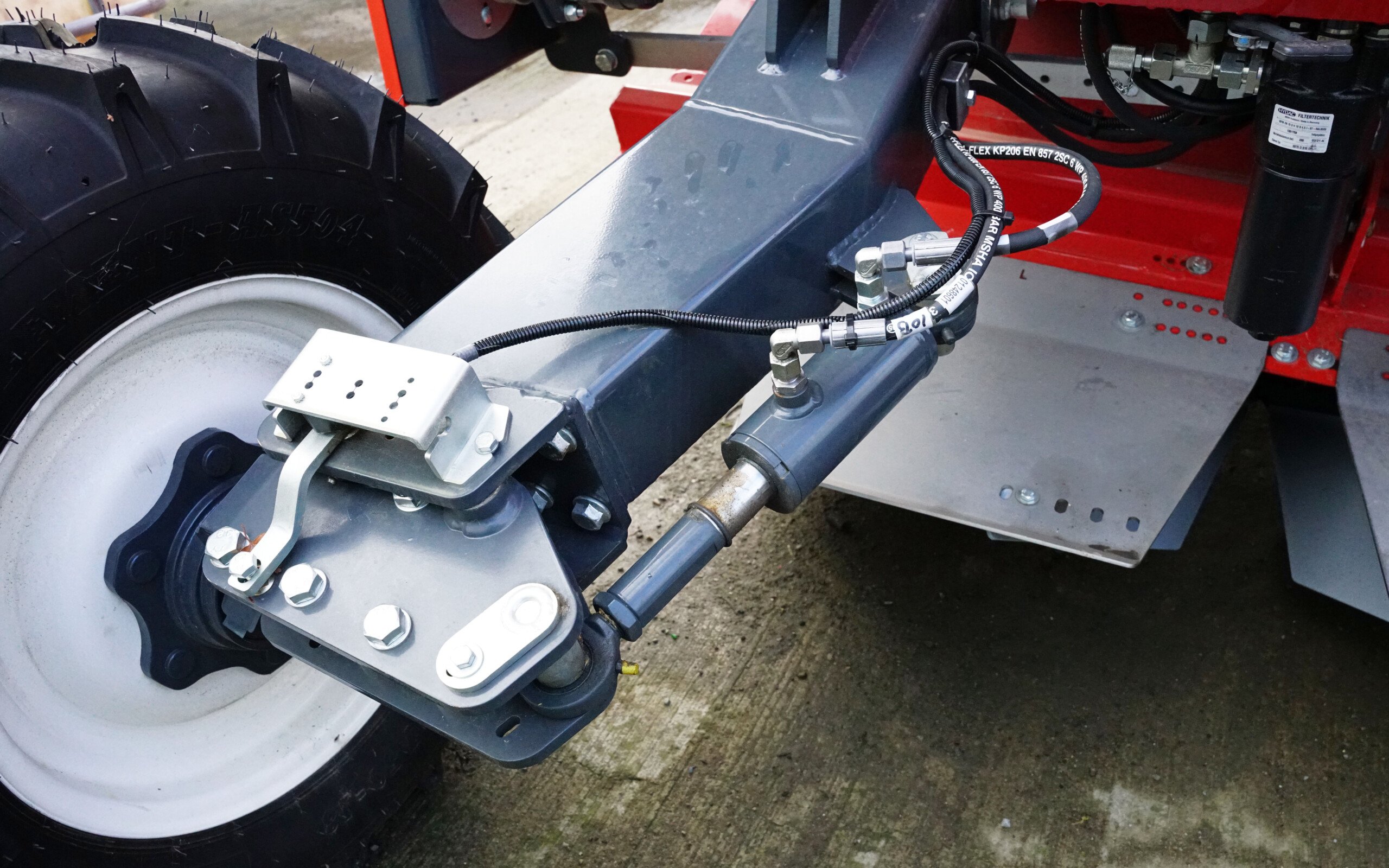 The wheels on the standard planter are at a fixed width, but the mounting is amenable to making it adjustable and Quaile Machinery have developed a system in conjunction with a customer