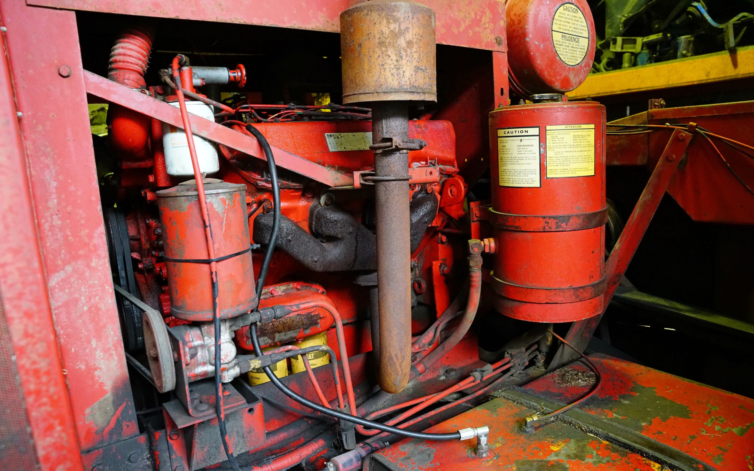 On the later models, power came from a Caterpillar V8 although it is not certain during which model year this happened