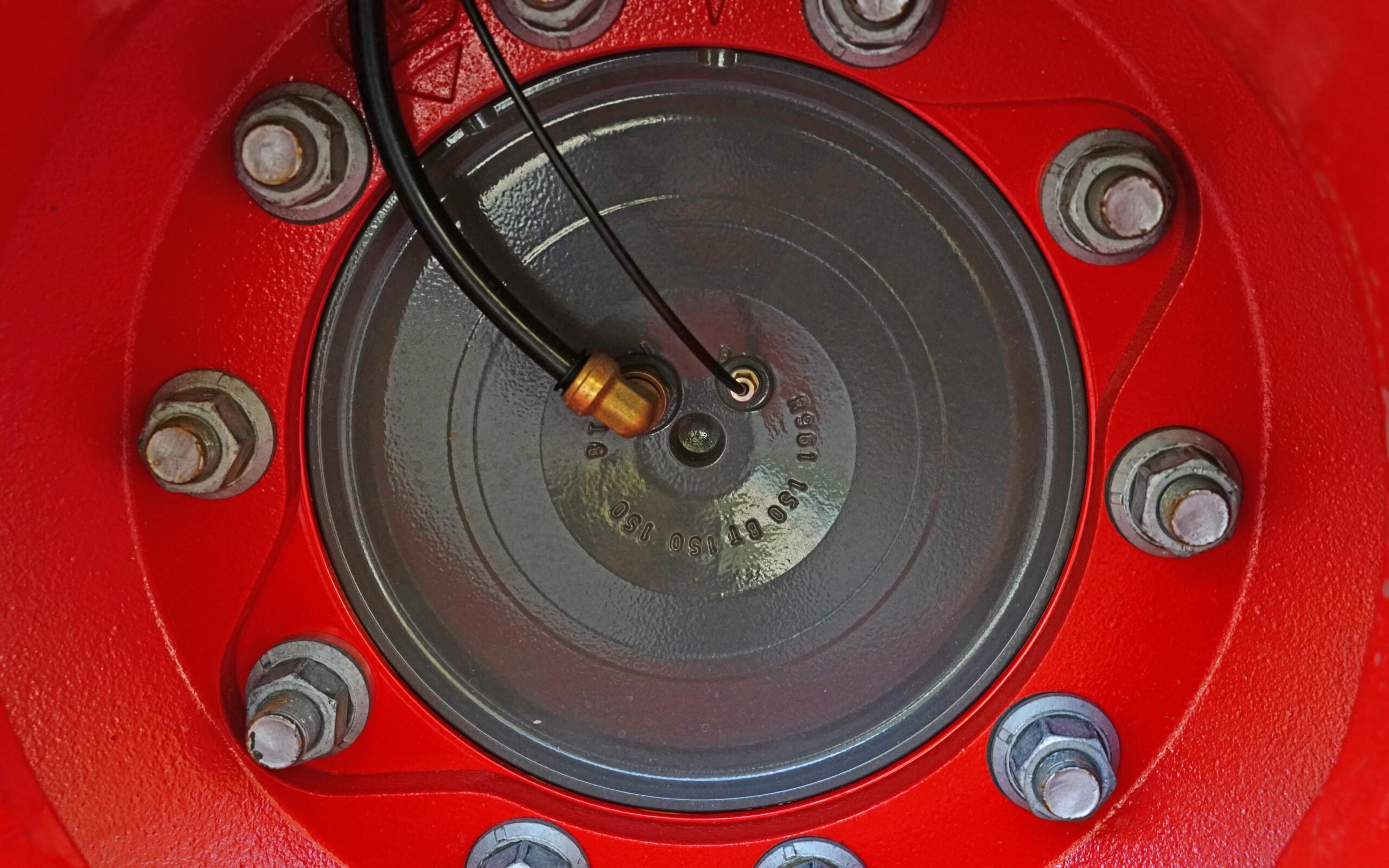 Factory fitted CTIS tends to be neater and less prone to damage than retrofitted units