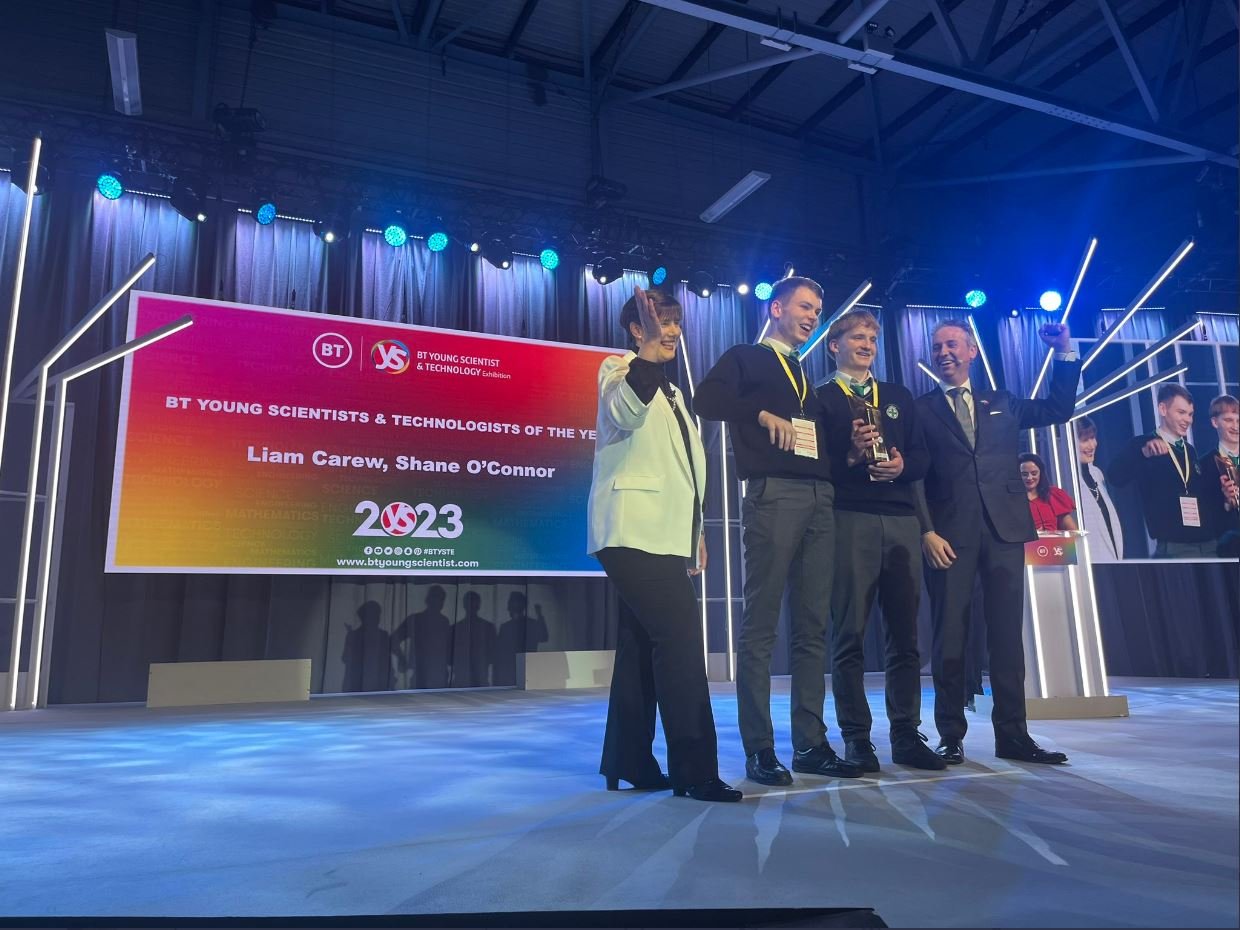 Shane O'Connor and Liam Carew being presented the award by education minister Norma Foley and BT managing director, Shay Walsh. Image: Twitter/@BTYSTE
