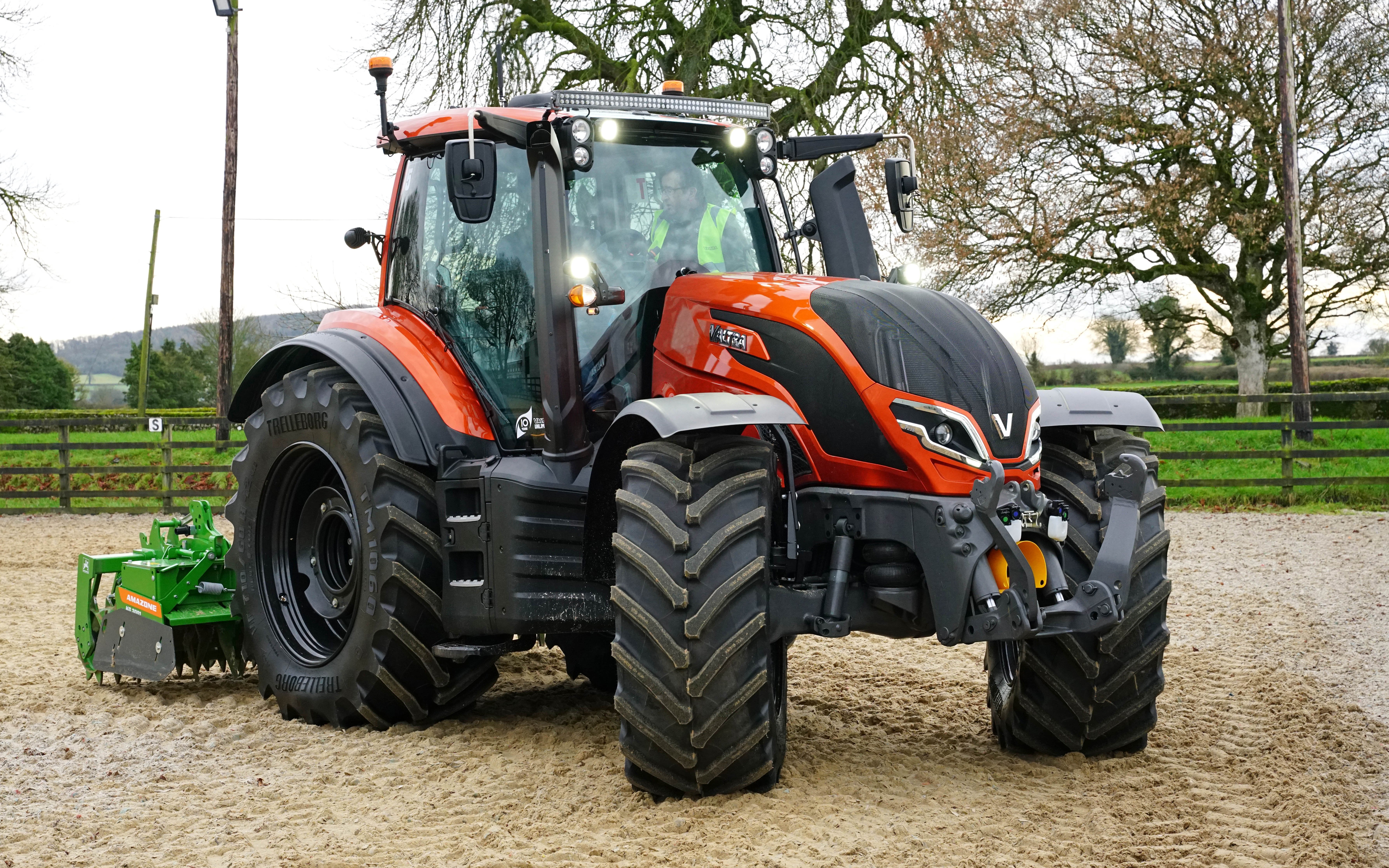The Valtra T Series recently demonstrated at Gurteen had automated functions, but was a long way off full autonomy