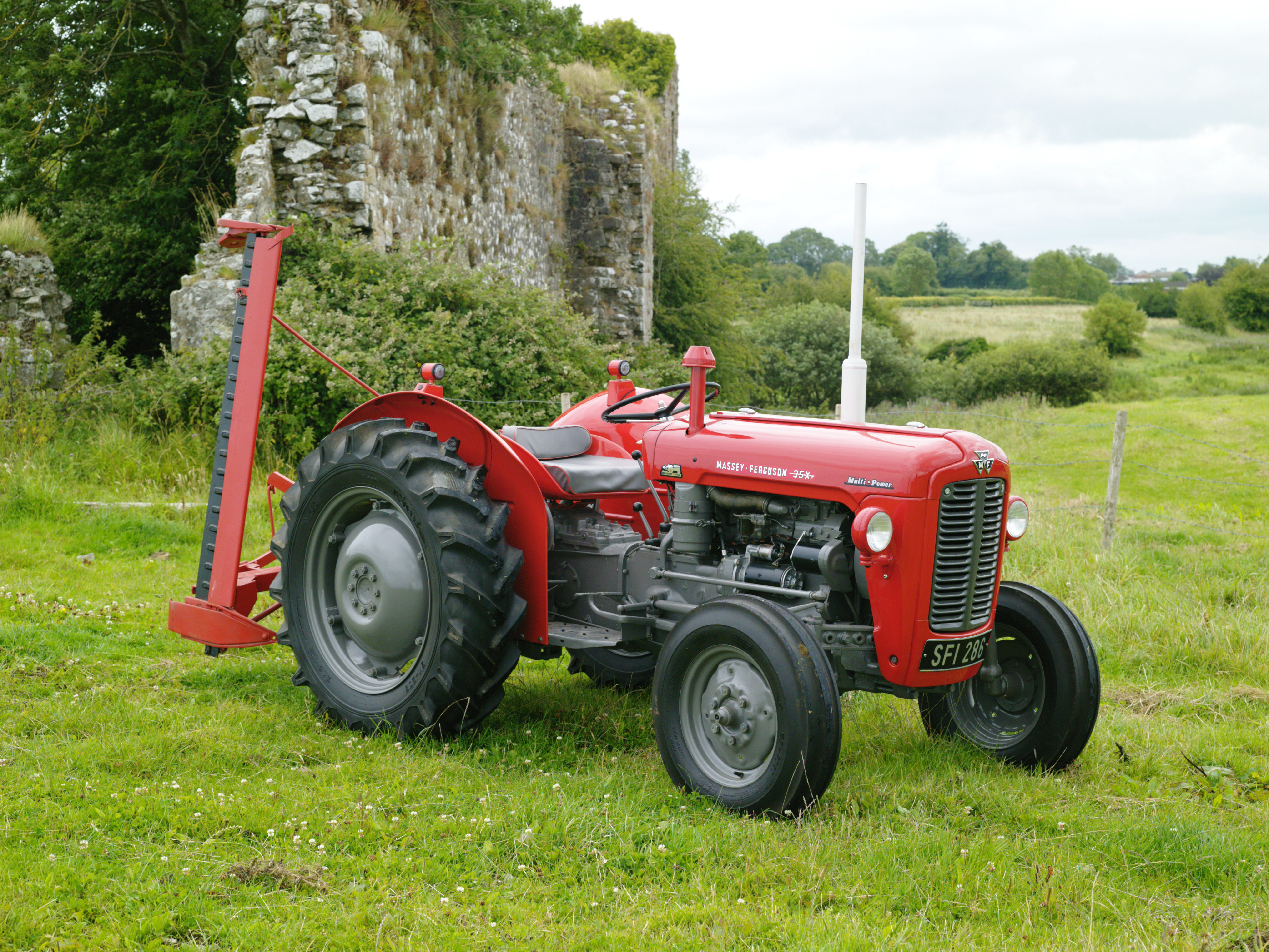 The Massey Ferguson 35 was the first fruit of the union between Massey Harris and Ferguson Tractors, the 35X version offered 7hp more and was introduced in 1963
