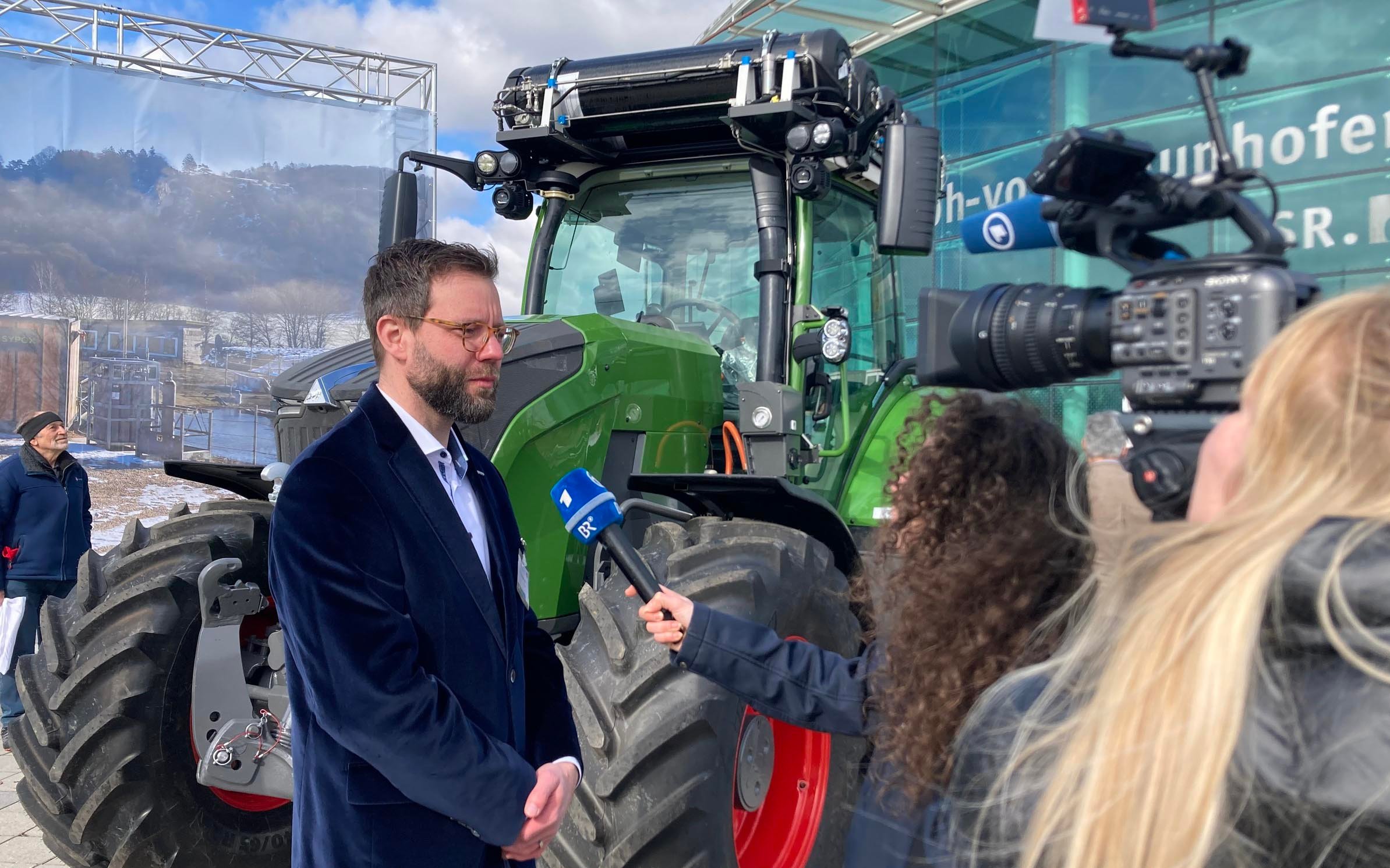 Fendt unveiled its Fuel Cell prototypes at a recent Hydrogen Summit in Bavaria