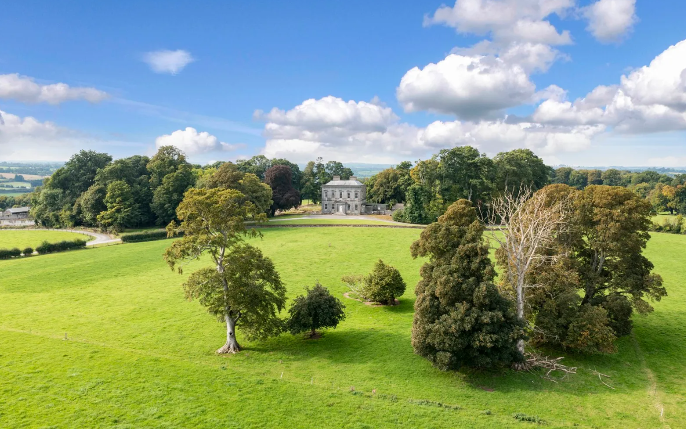 Dowth Hall