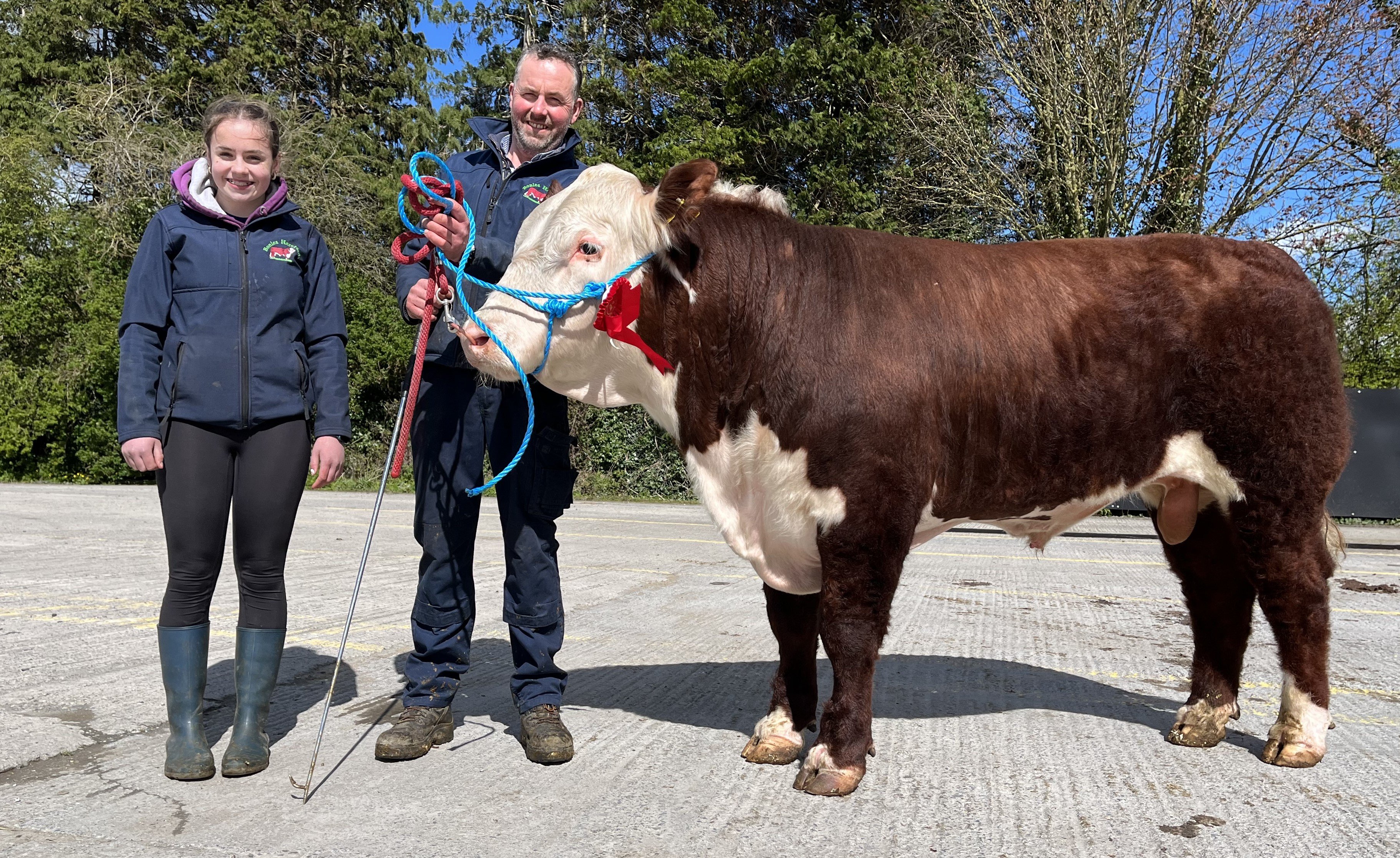 Bonleapoll 1 Denisthemenace sold for €3,600. Pictured with breeders Ava and Peter Cooke