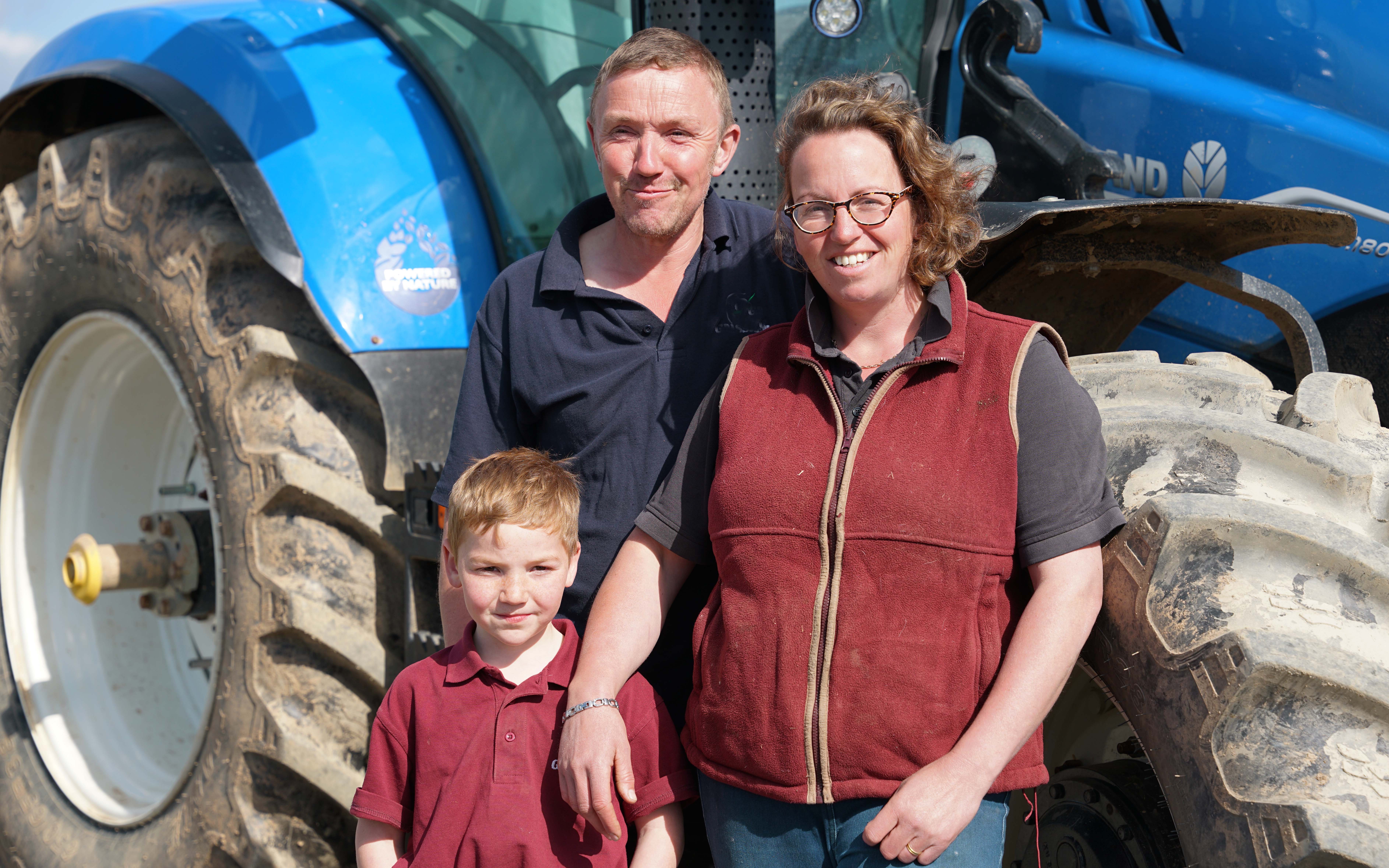 Kevin and Katie Hoare with the New Holland compressed natural gas (CNG)-powered T6