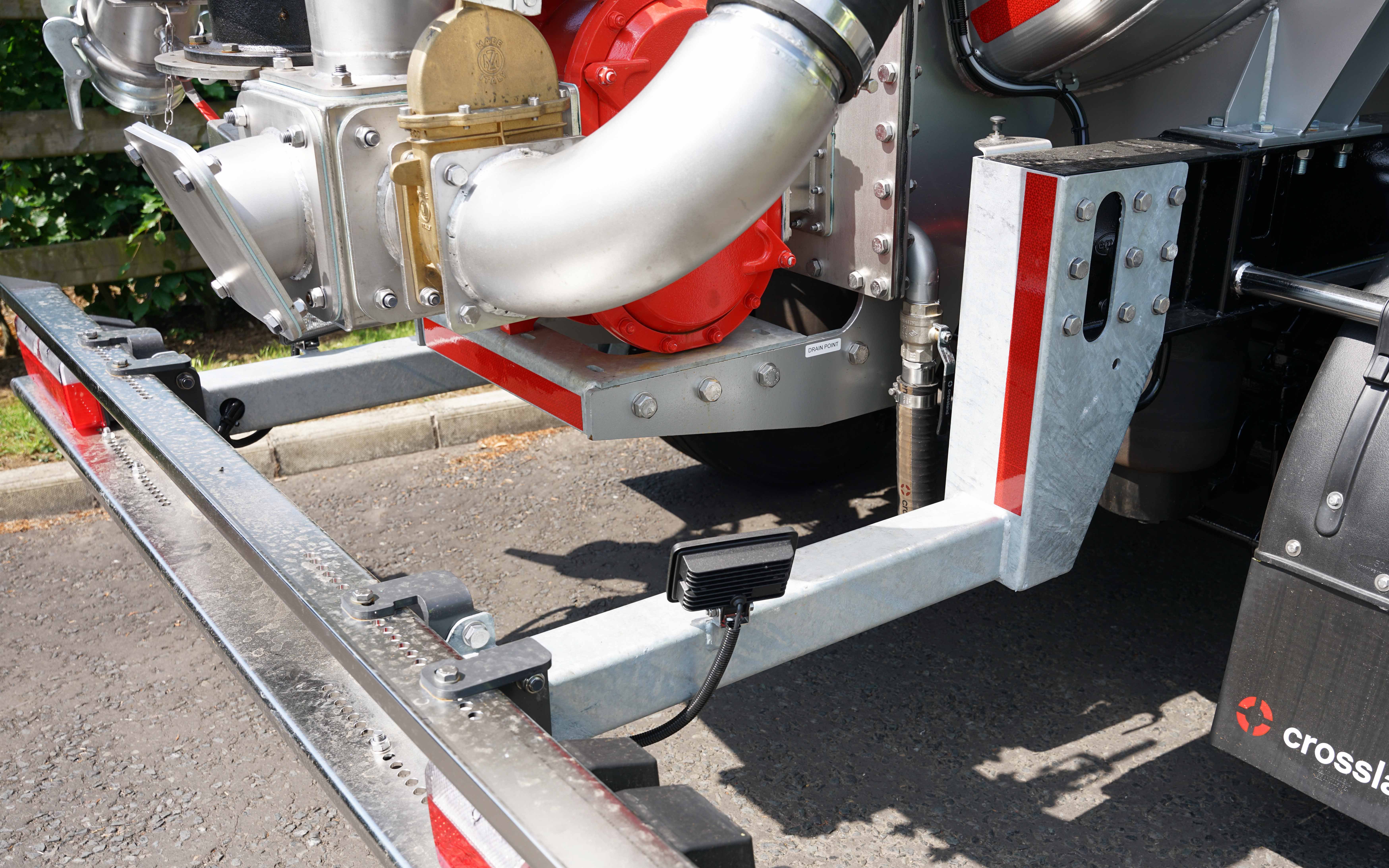The rear frame is galvanised and is easily dismountable if needing to be replaced