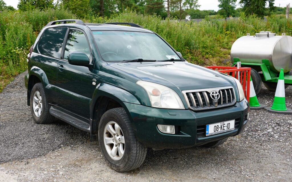 Rarely do ex farm 4X4s come as clean as this 08 Toyota Land Cruiser. Diesel with an automatic transmission it is expected to sell well given its condition