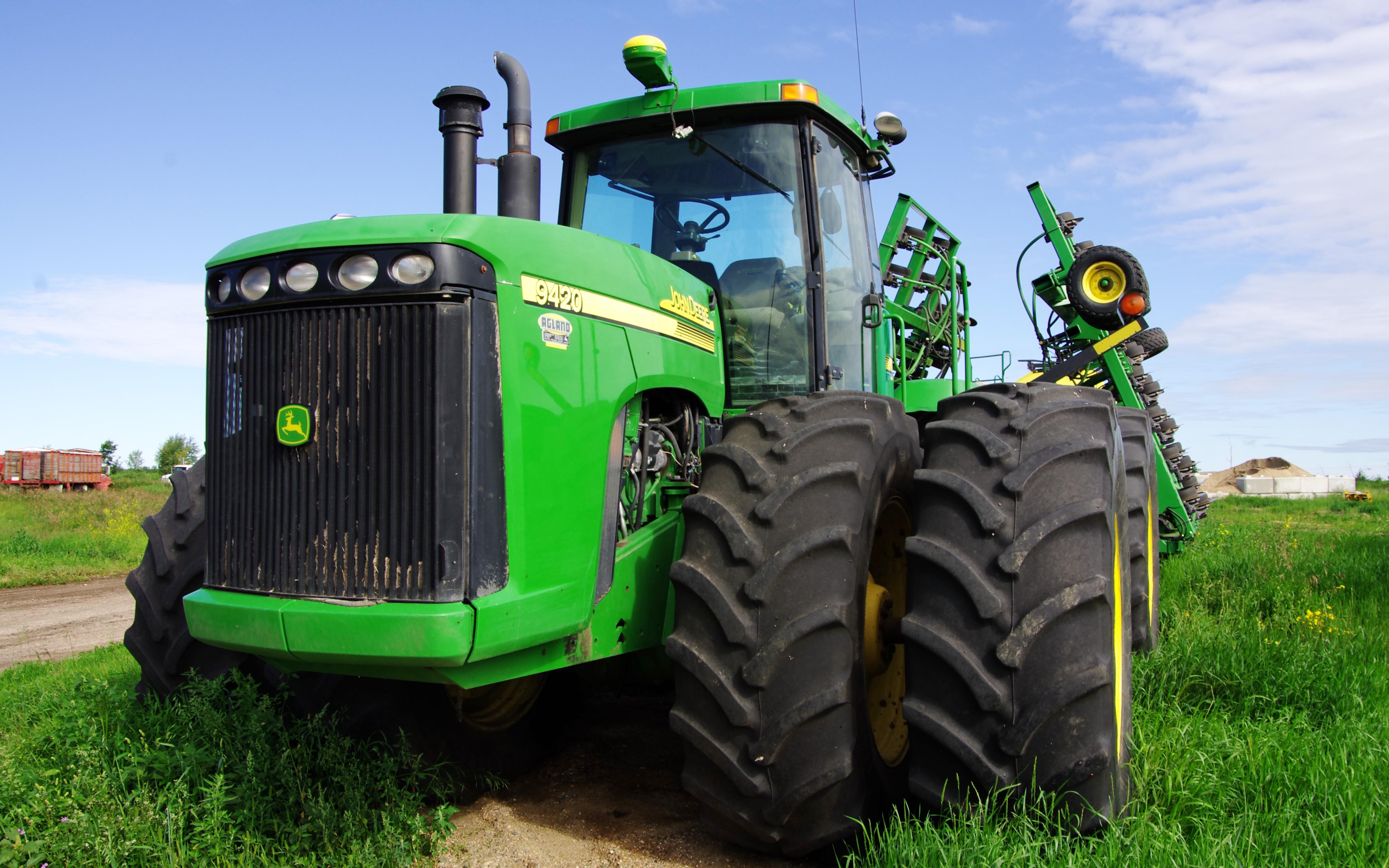 US farmers face big bills from dealers to cover travel costs alone