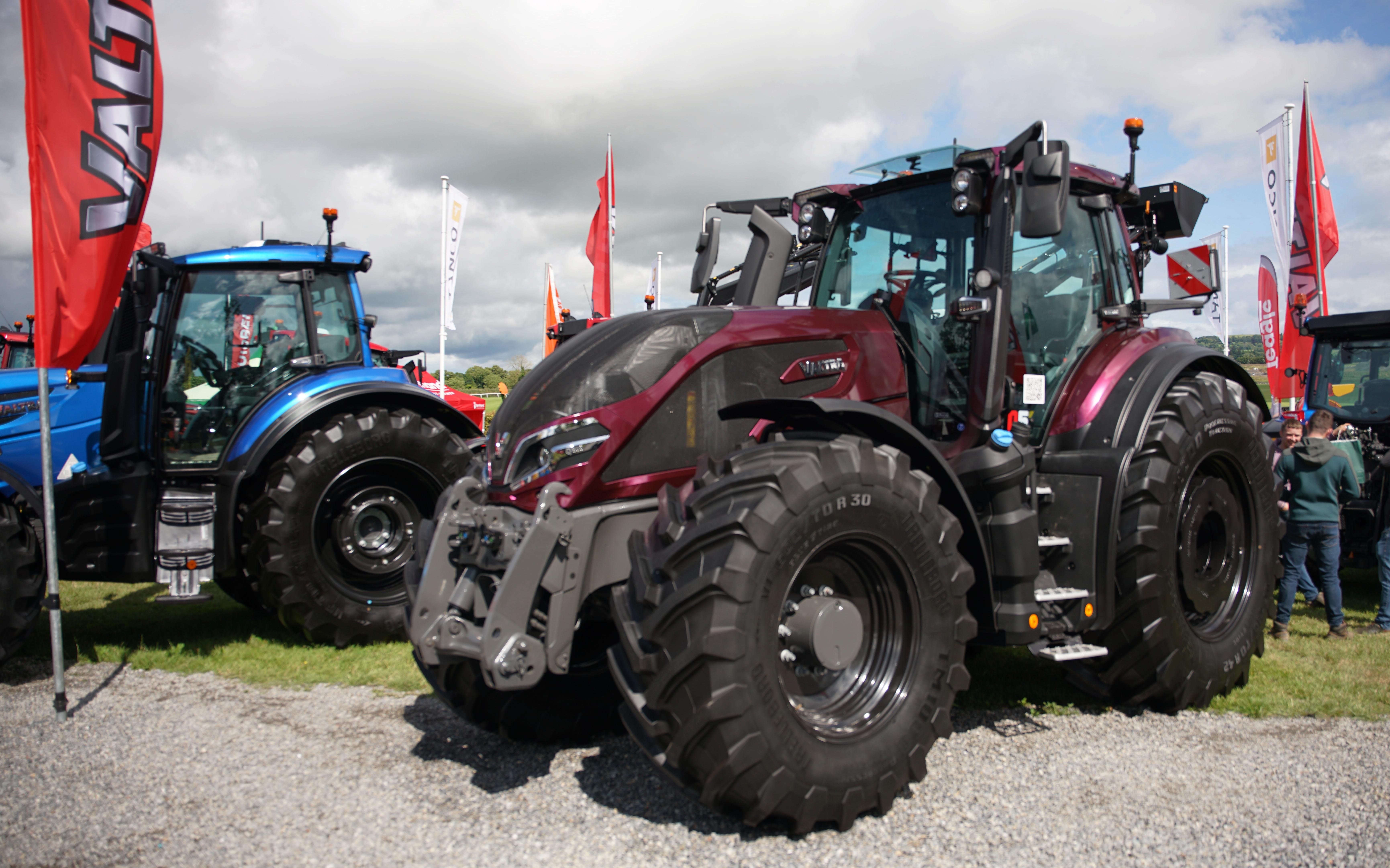 Higher tractor prices did not appear to make a significant impact on sales in 2022