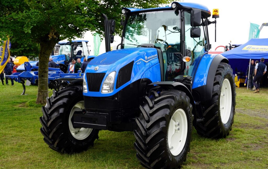 Seen for the first time in Ireland was the T5.100, which is a budget-orientated tractor for the smaller farmer