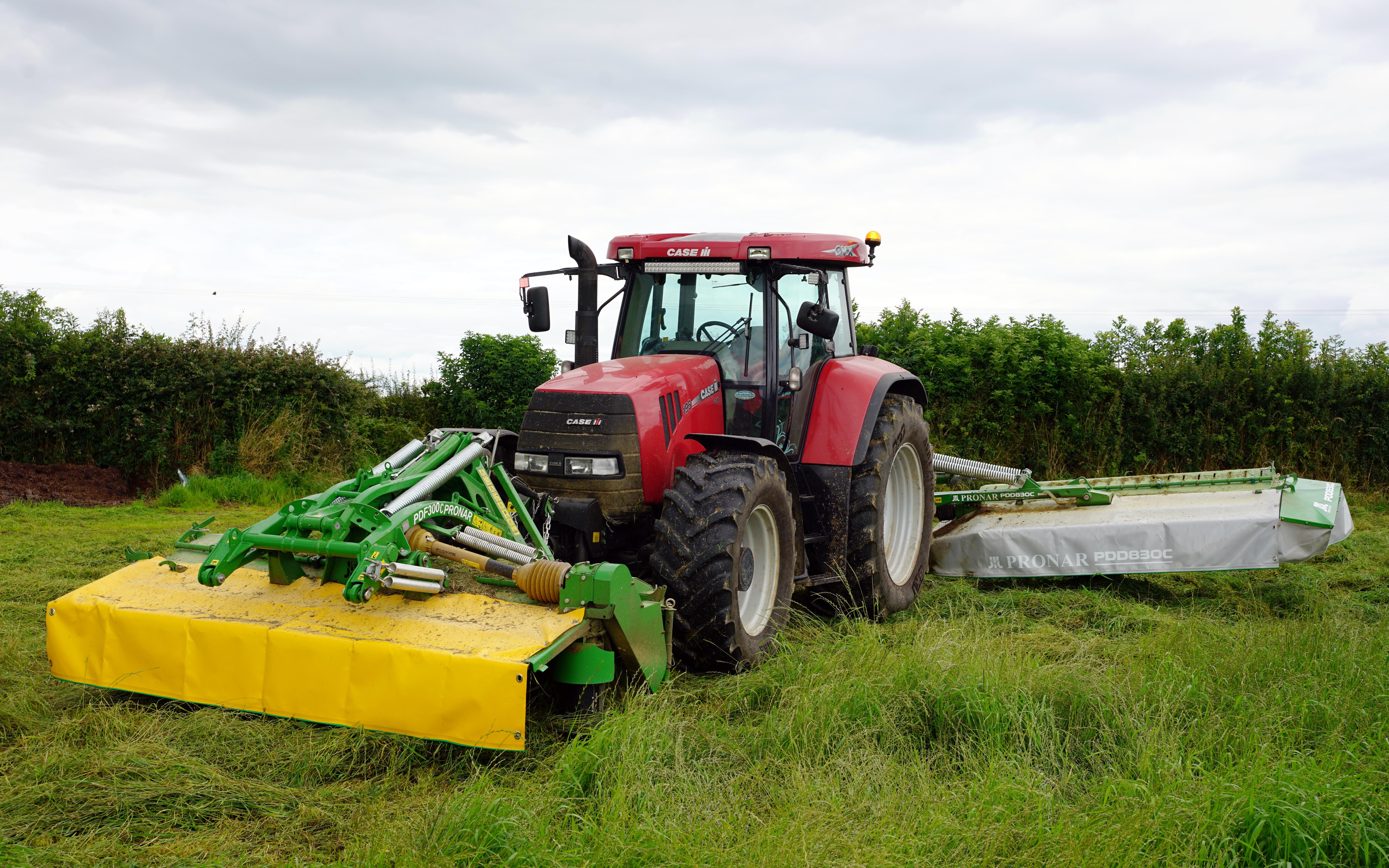 The front-mounted unit has now been superseded with a twin-shaft-drive unit, releasing this demo unit for sale