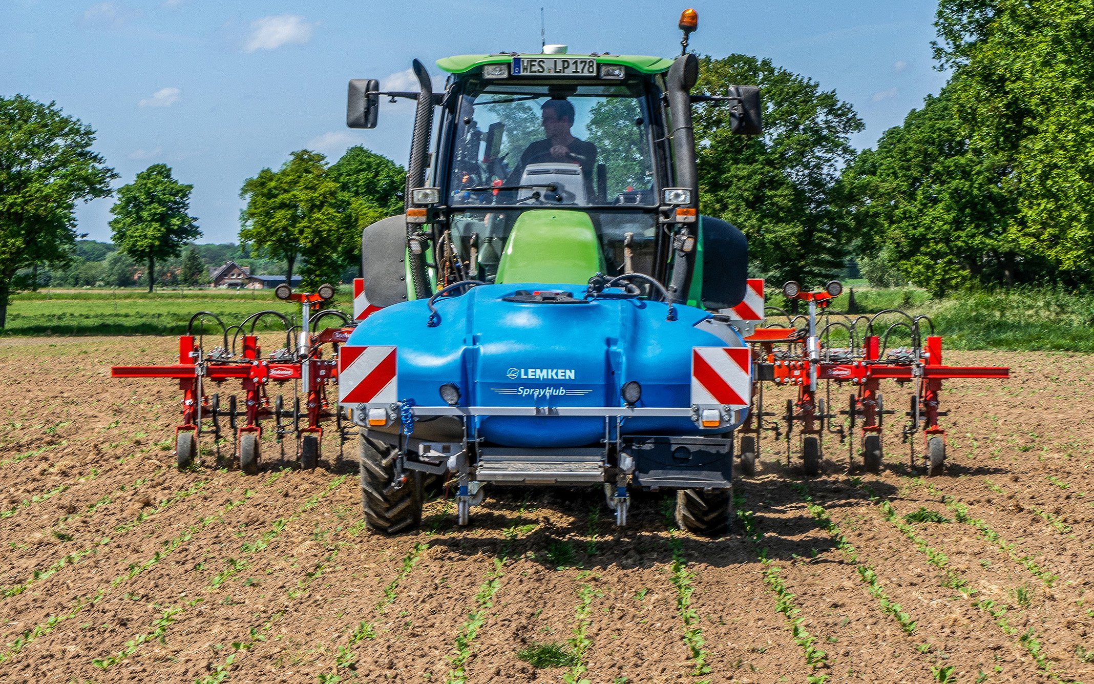 The SprayHub front tank can be used to feed either pesticide or liquid fertiliser to nozzles mounted on an implement