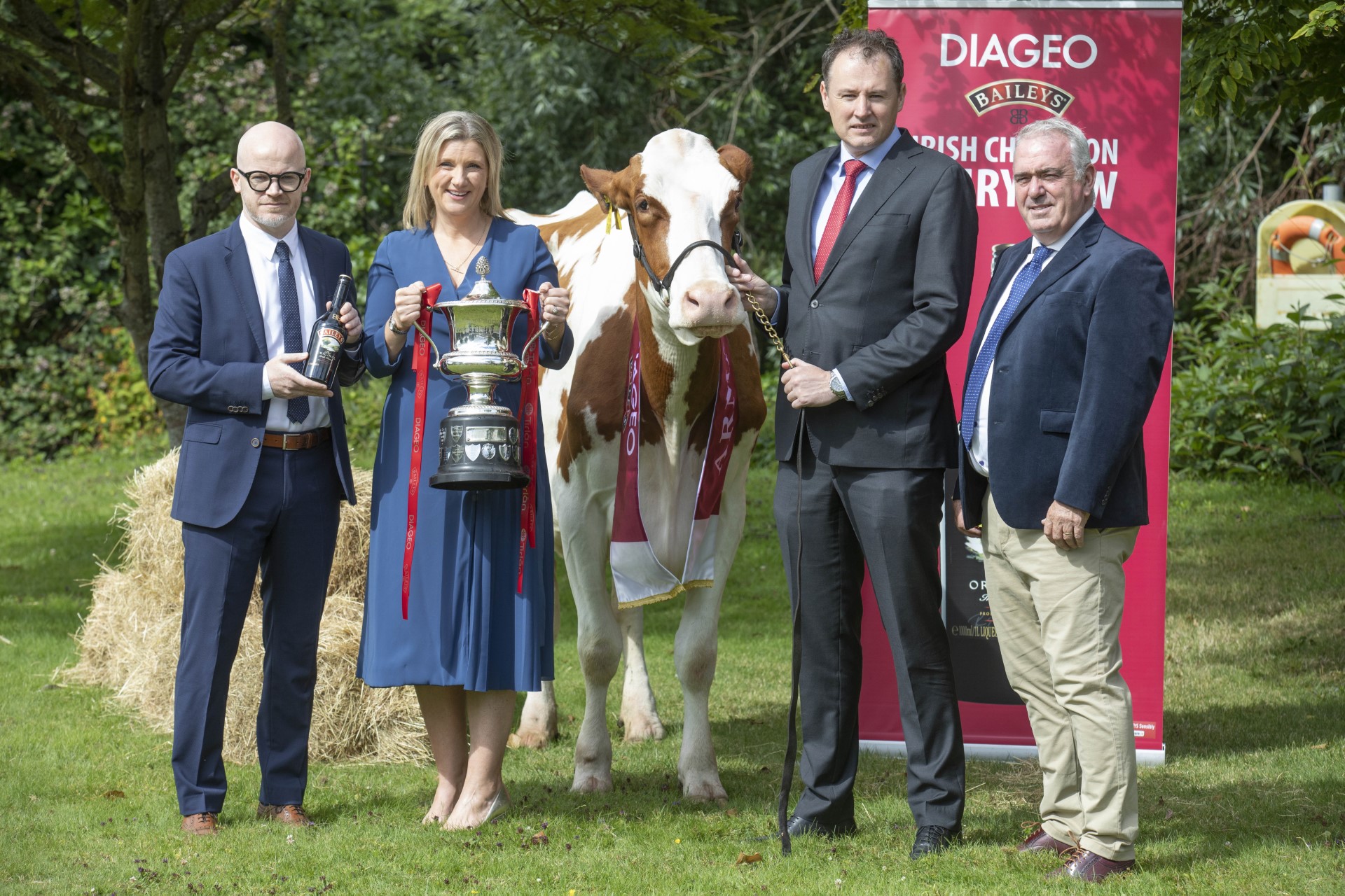 Agriculture Minister Charles McConalogue TD with Shane Kelly Corporate Relations Director Diageo Ireland &amp; Aoife Murphy Director of Ingredients at Tirlán; and Robert Murphy Operations Director Baileys Global Operations at the launch of the 2023 Diageo Baileys Champion Cow