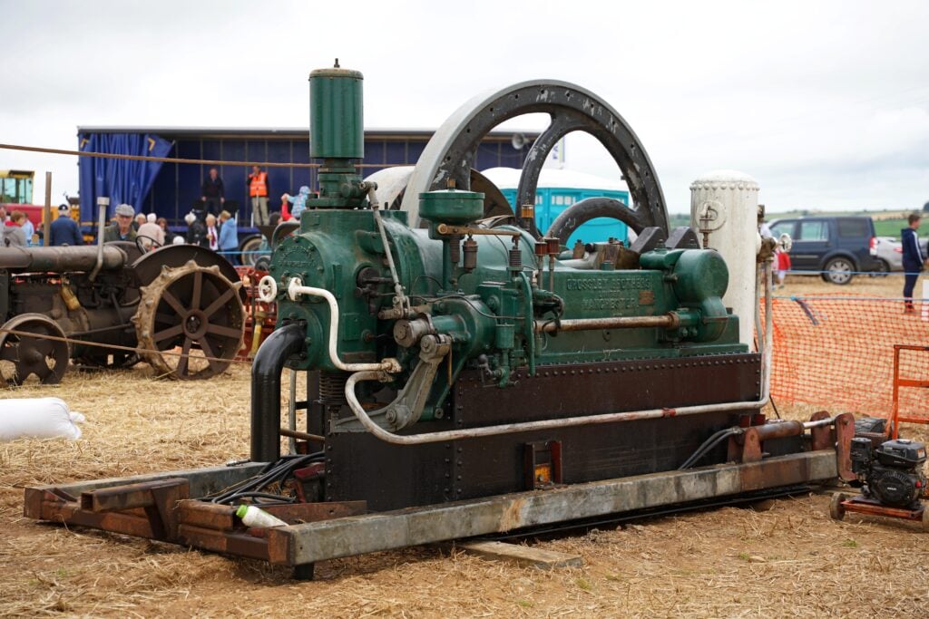 The 45-50hp Crossley engine powering the Ransome thresher is an early compression ignition engine
