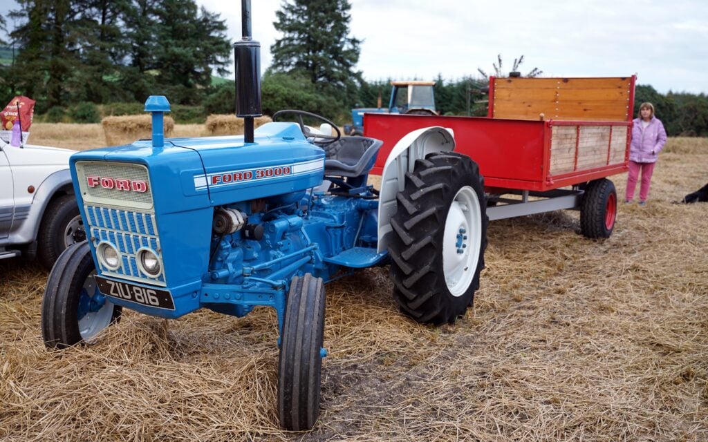 Fergal's Ford 3000 was a spectator at this particular harvest