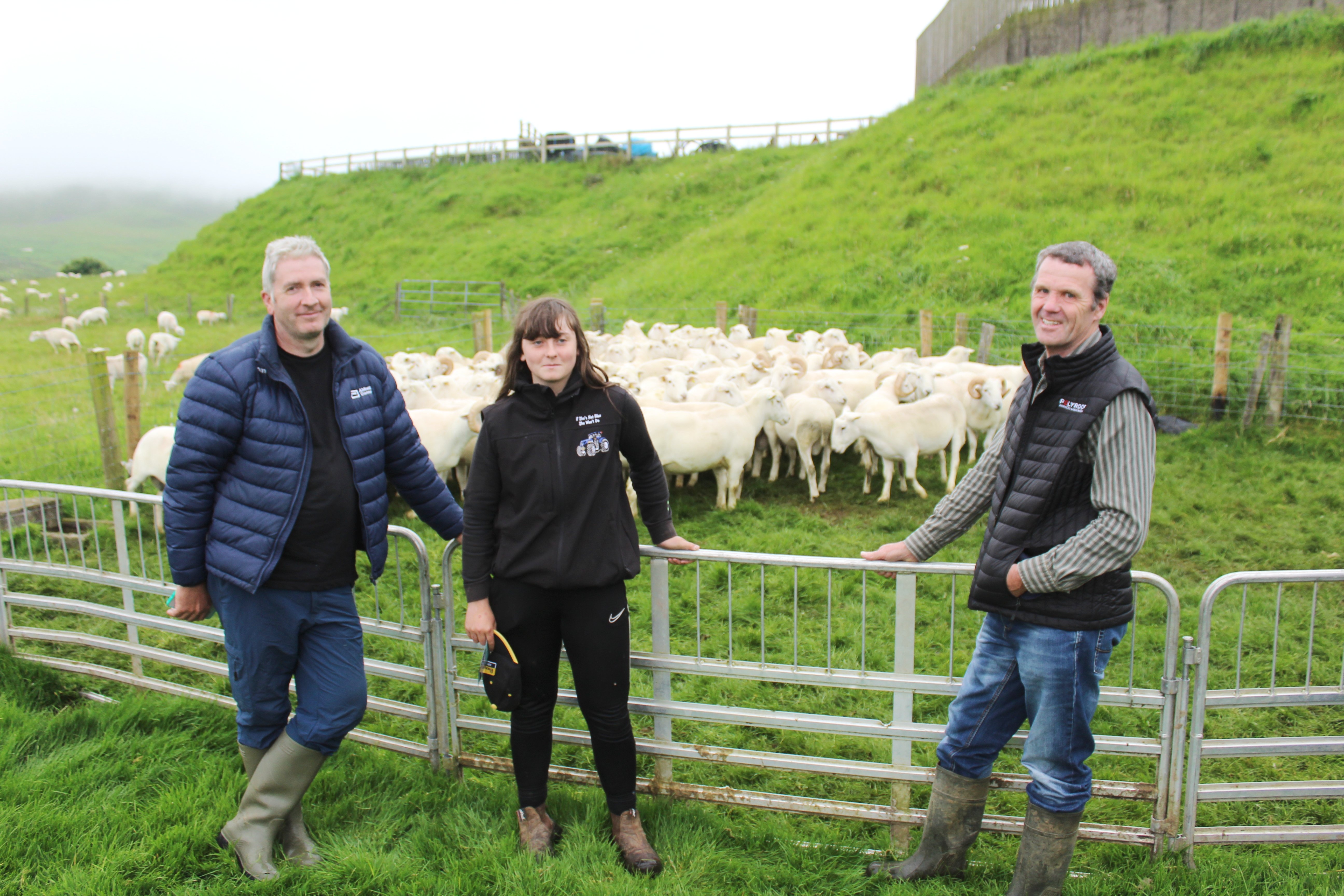 Chatting at the EasyCare open evening (l-r): Richard Gorey and his daughter Amy, from Bennettsbridge in Co. Kilkenny with Mark Cloney, from Enniscorthy