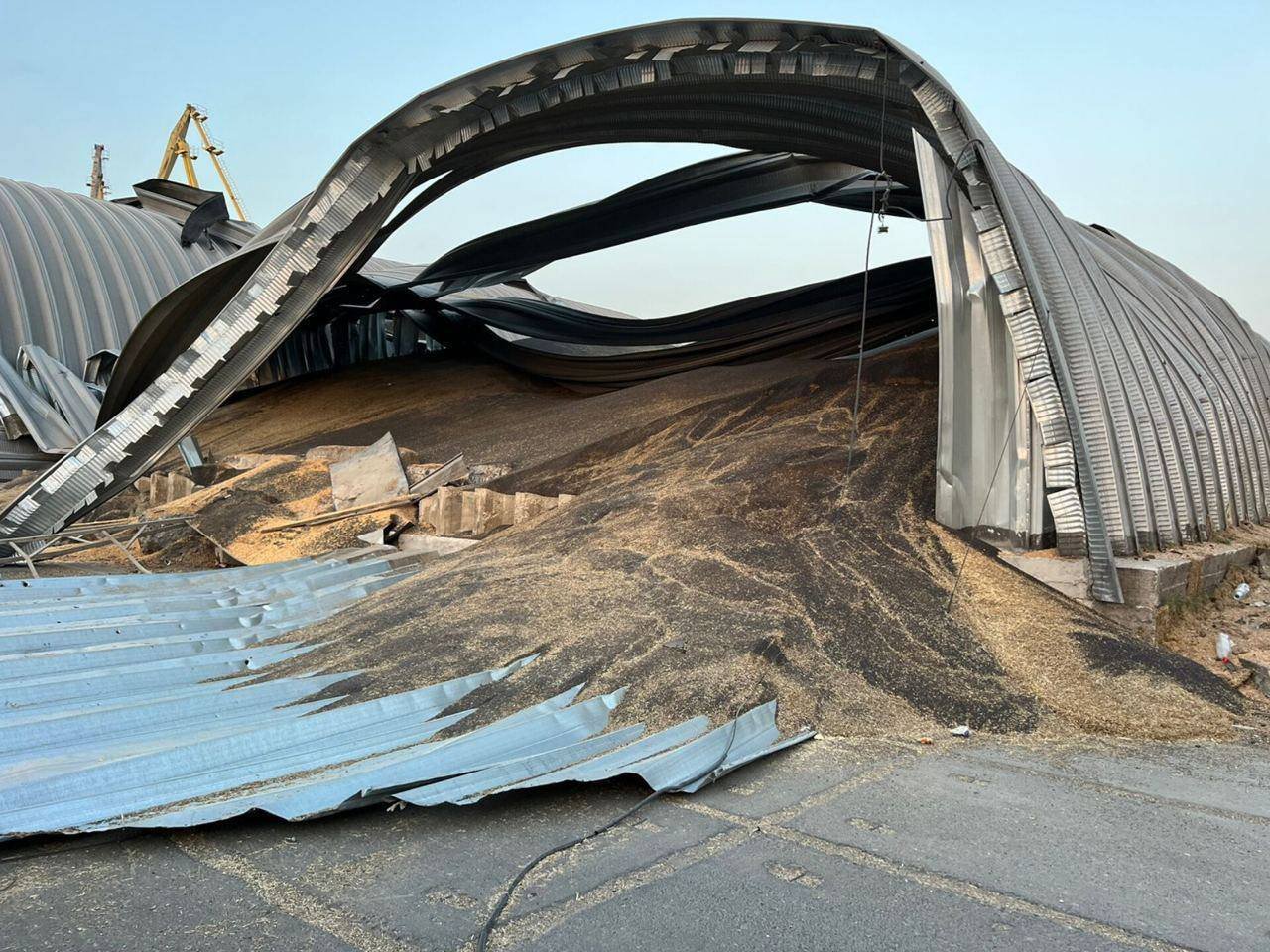 Russian drones struck the grain infrastructure in Odesa. Source: Ukraine's Ministry of Defense, Twitter