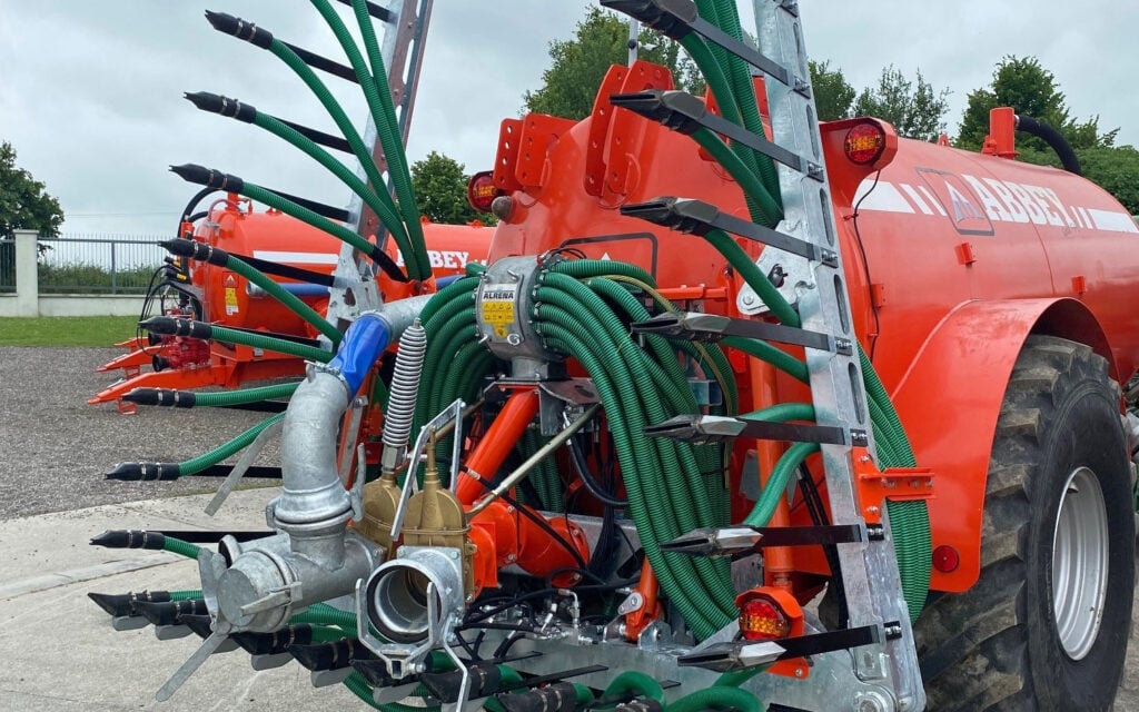 The new trailing shoe is said to be more streamlined and better able to cope with uneven ground