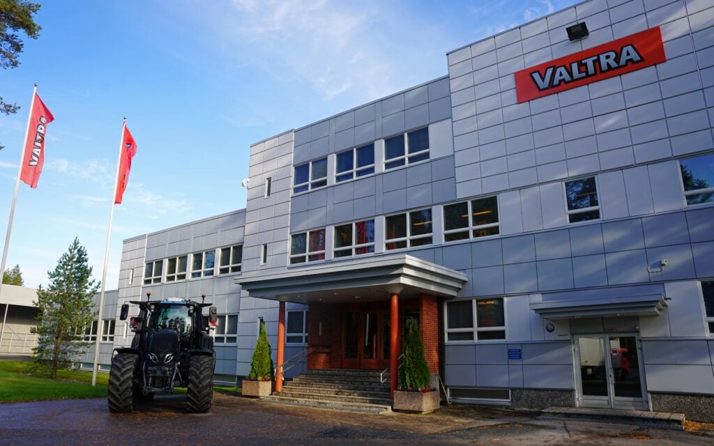 Entrance to the main factory building at Suolahti