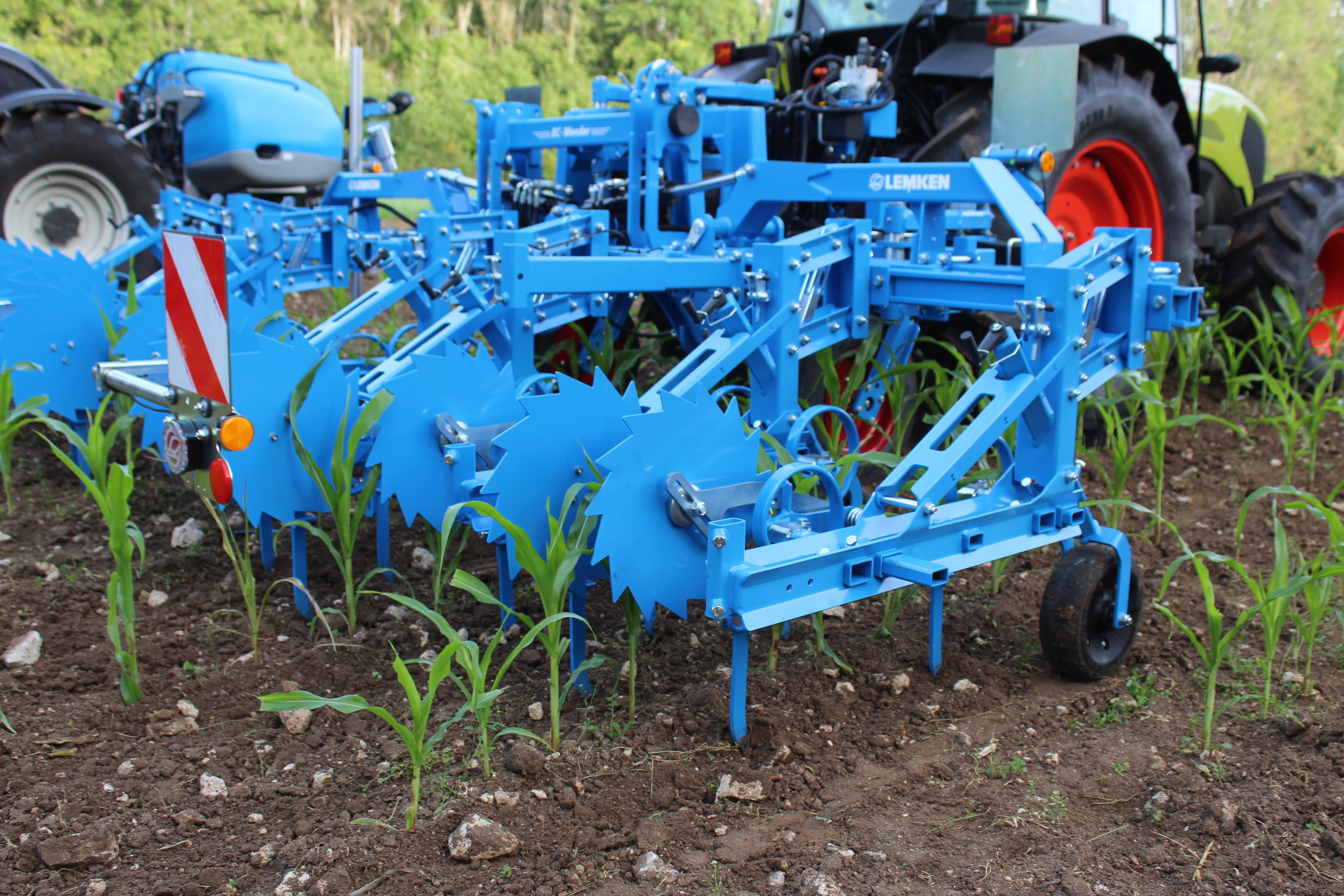 All Skeketee machinery lines will feature in Lemken's corporate blue livery from this point onwards