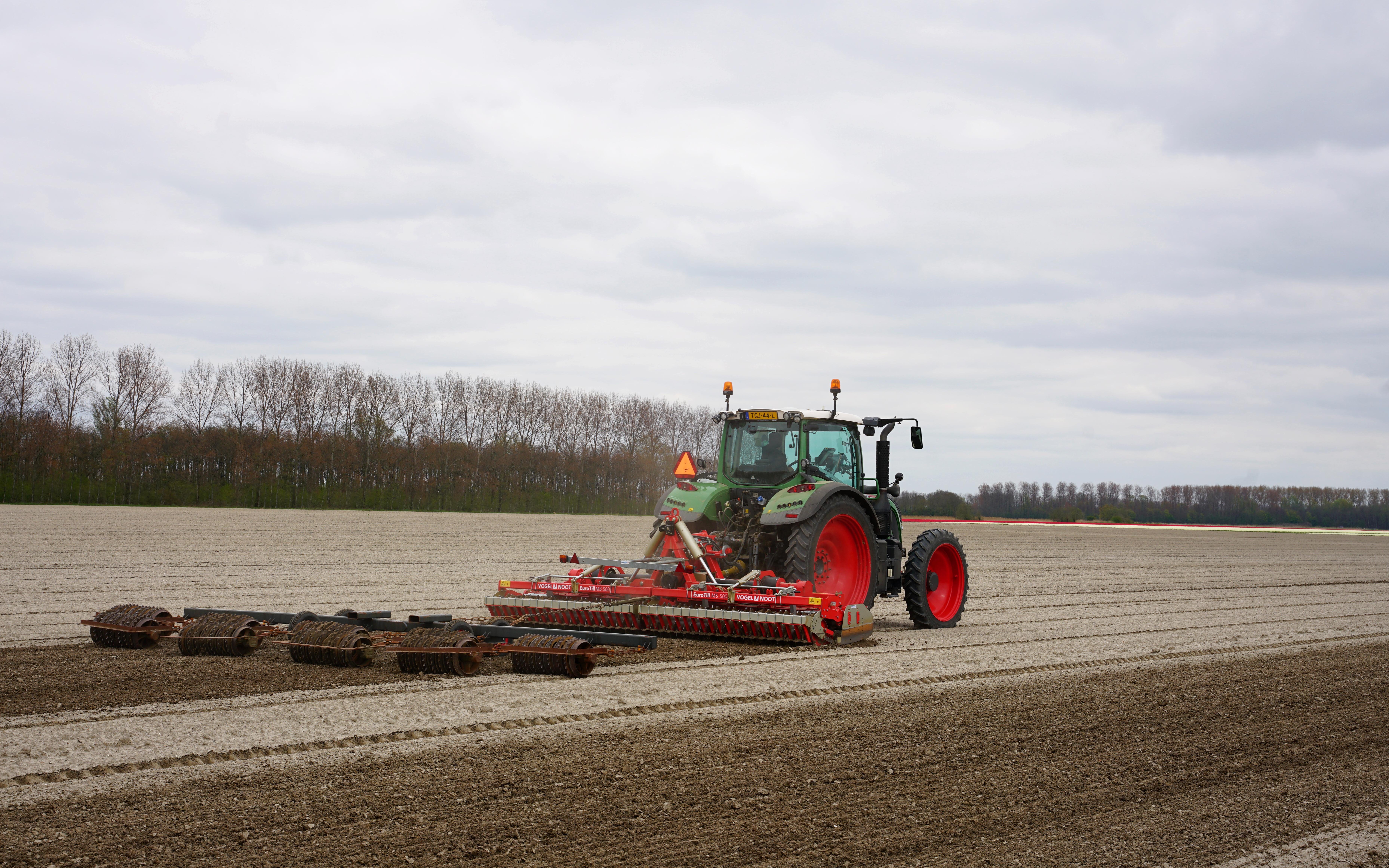 Shallow cultivation is one aspect of regenerative farming that is being catered for by a growing number of manufacturers