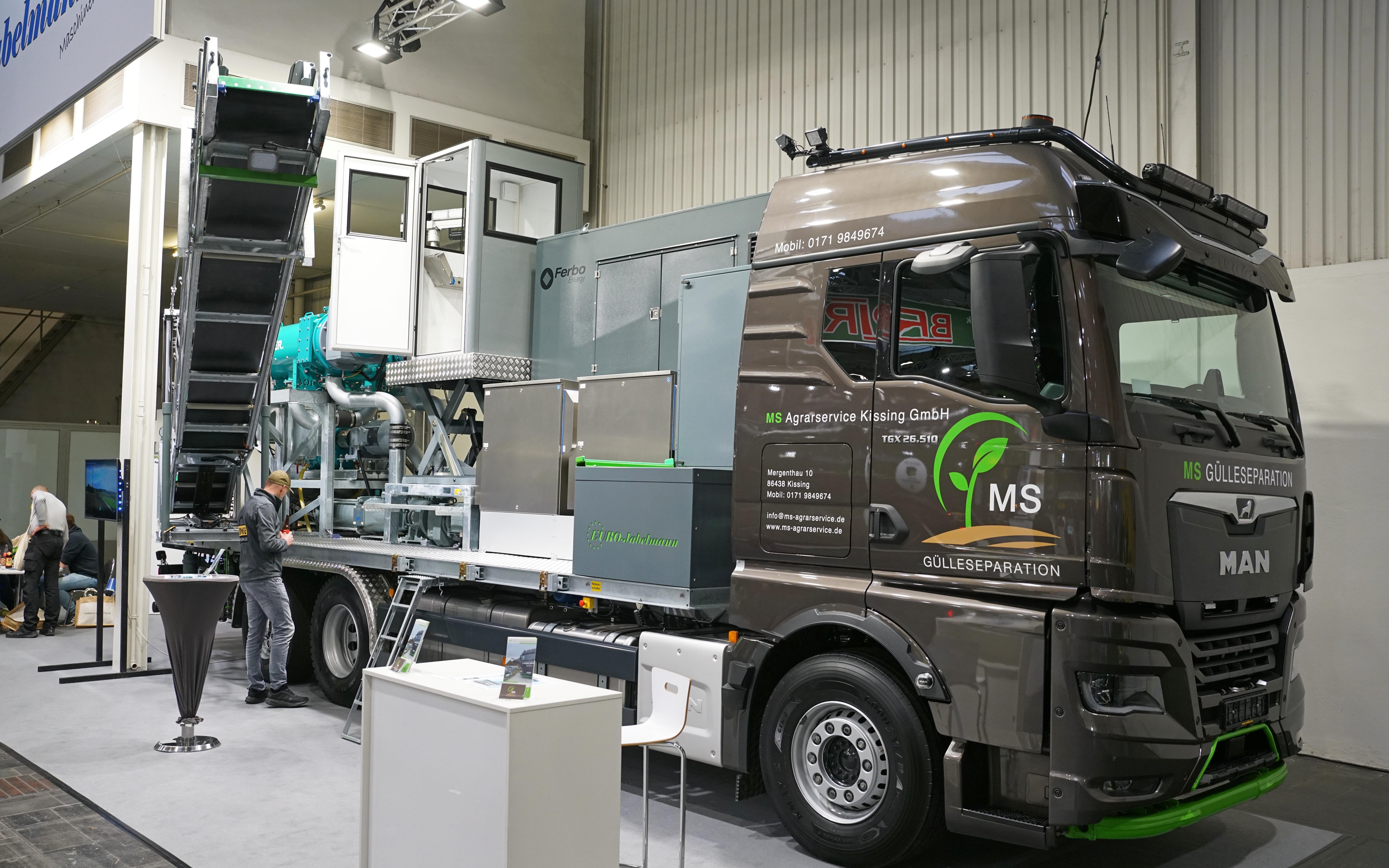 This mobile separation unit can process up to 200 cubic metres of slurry an hour