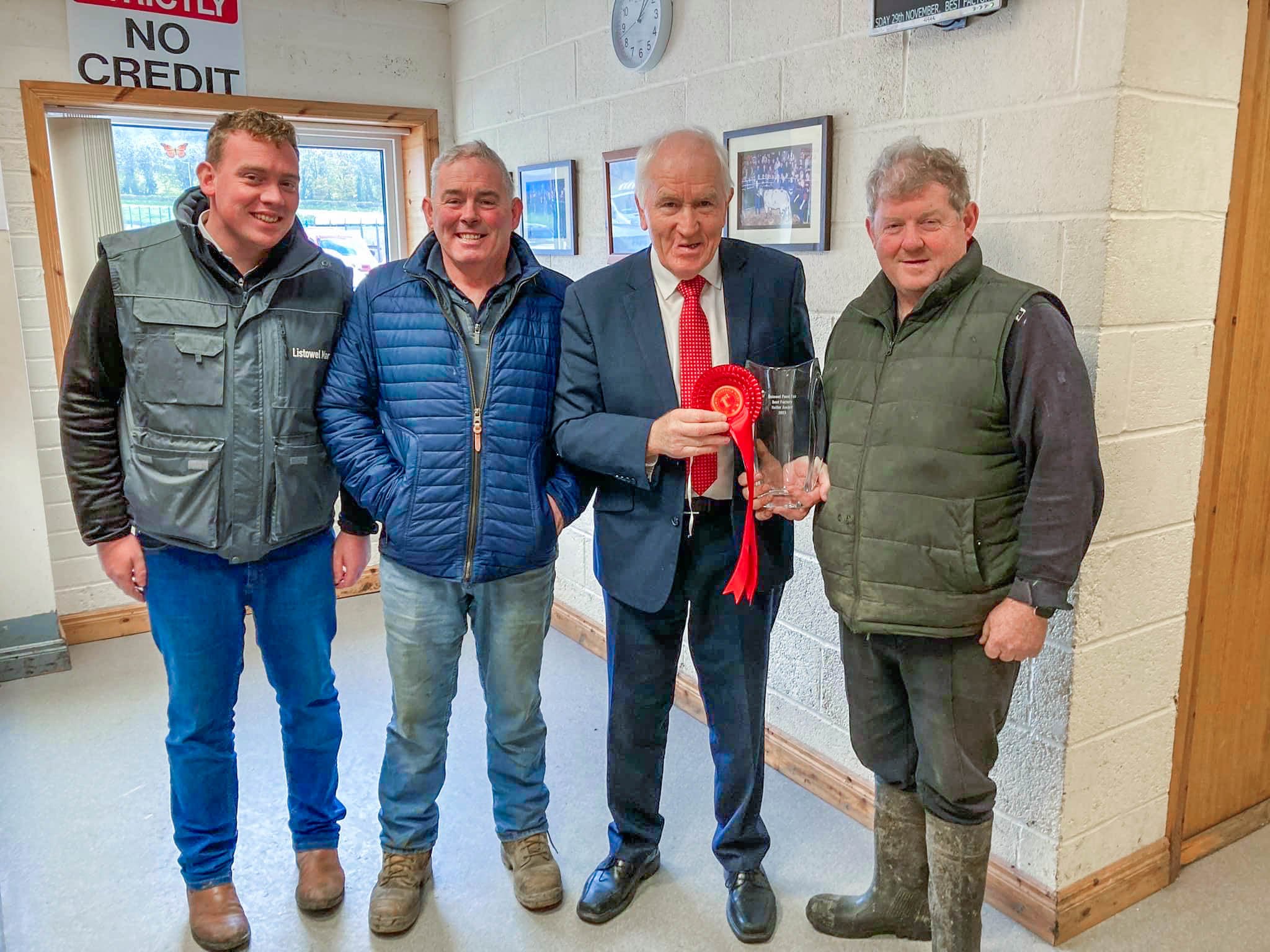 (L-r): PJ Mulvihill ; Con O'Sullivan; festival chairman Jimmy Deenihan with winner Pat O'Sullivan