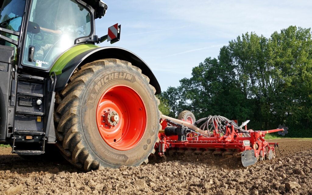 Despite the calls for greater sequestration of carbon, traditional methods of ground preparation still dominate