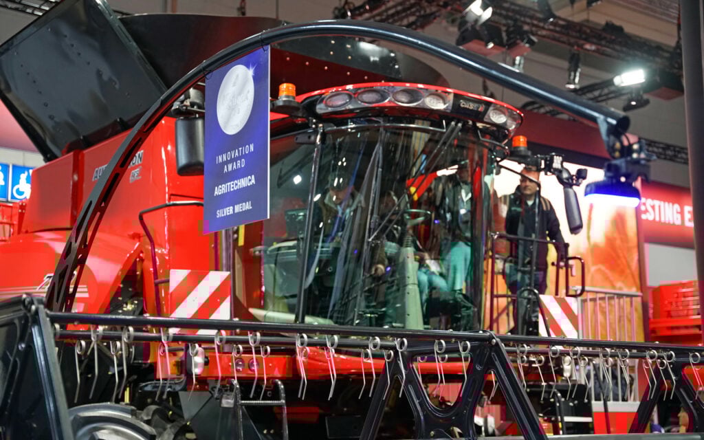 The sensors are attached to the end of supports that reach forward of the reel