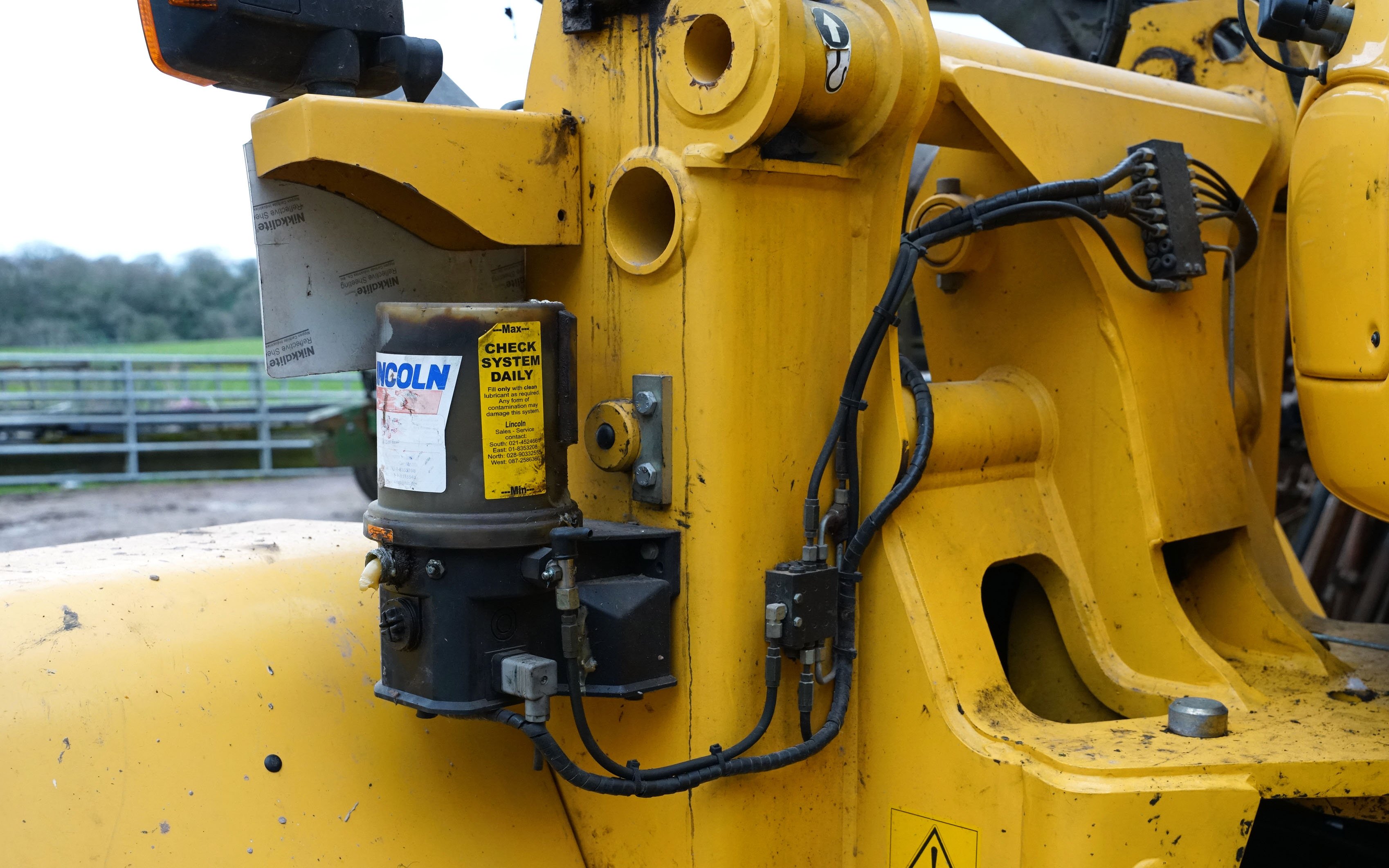 Automatic greasing systems require a high oil content to maintain efficient operation