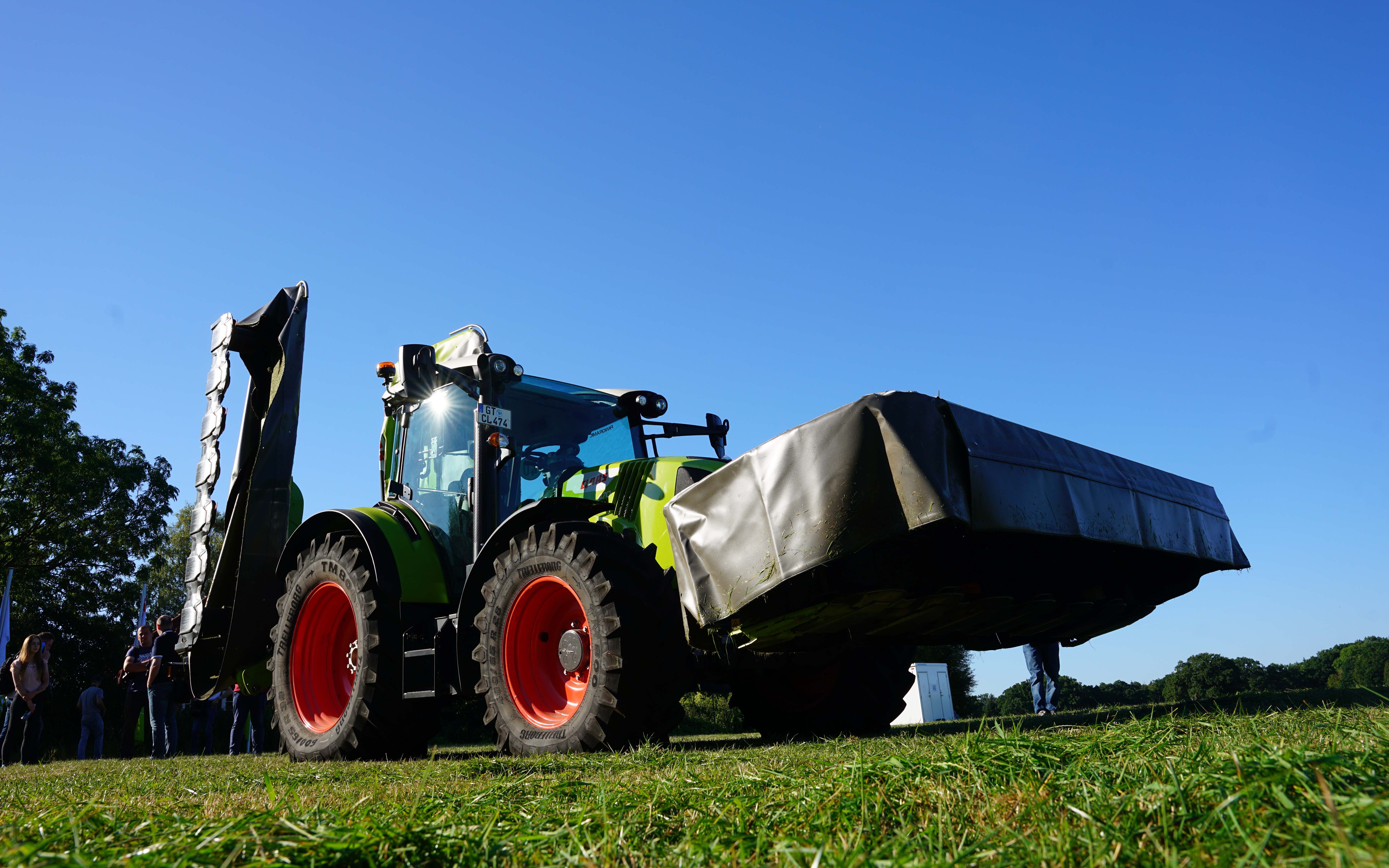 Claas has produced around 200,000 tractors of its own in the last two decades