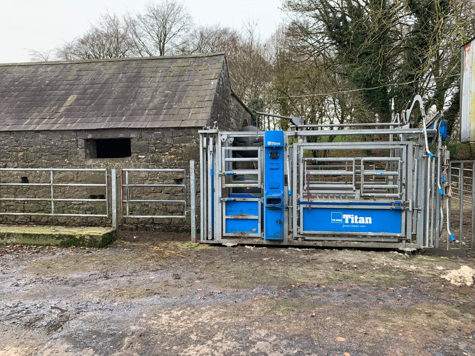 The main handling unit