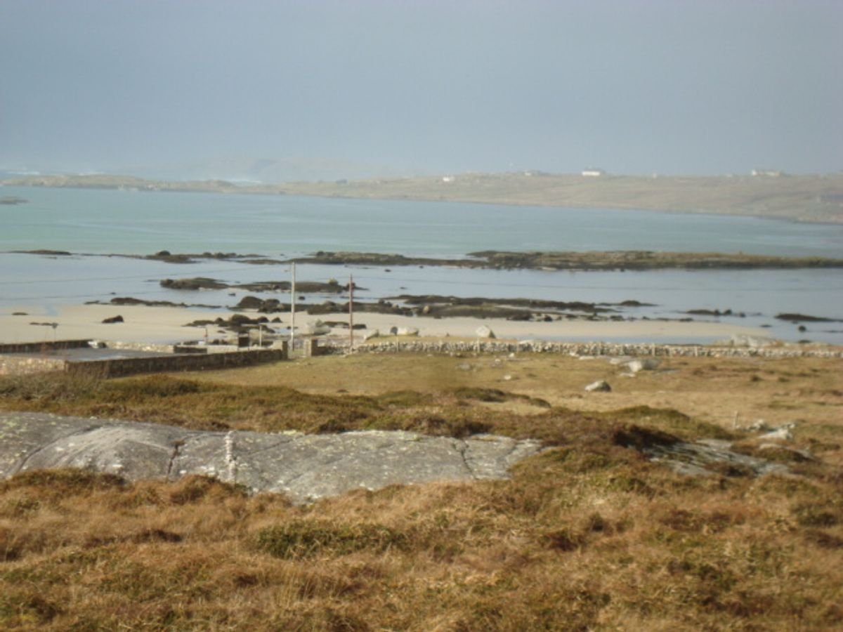 Beach Road, Claddaghduff, Co. Galway Image source: daft.ie