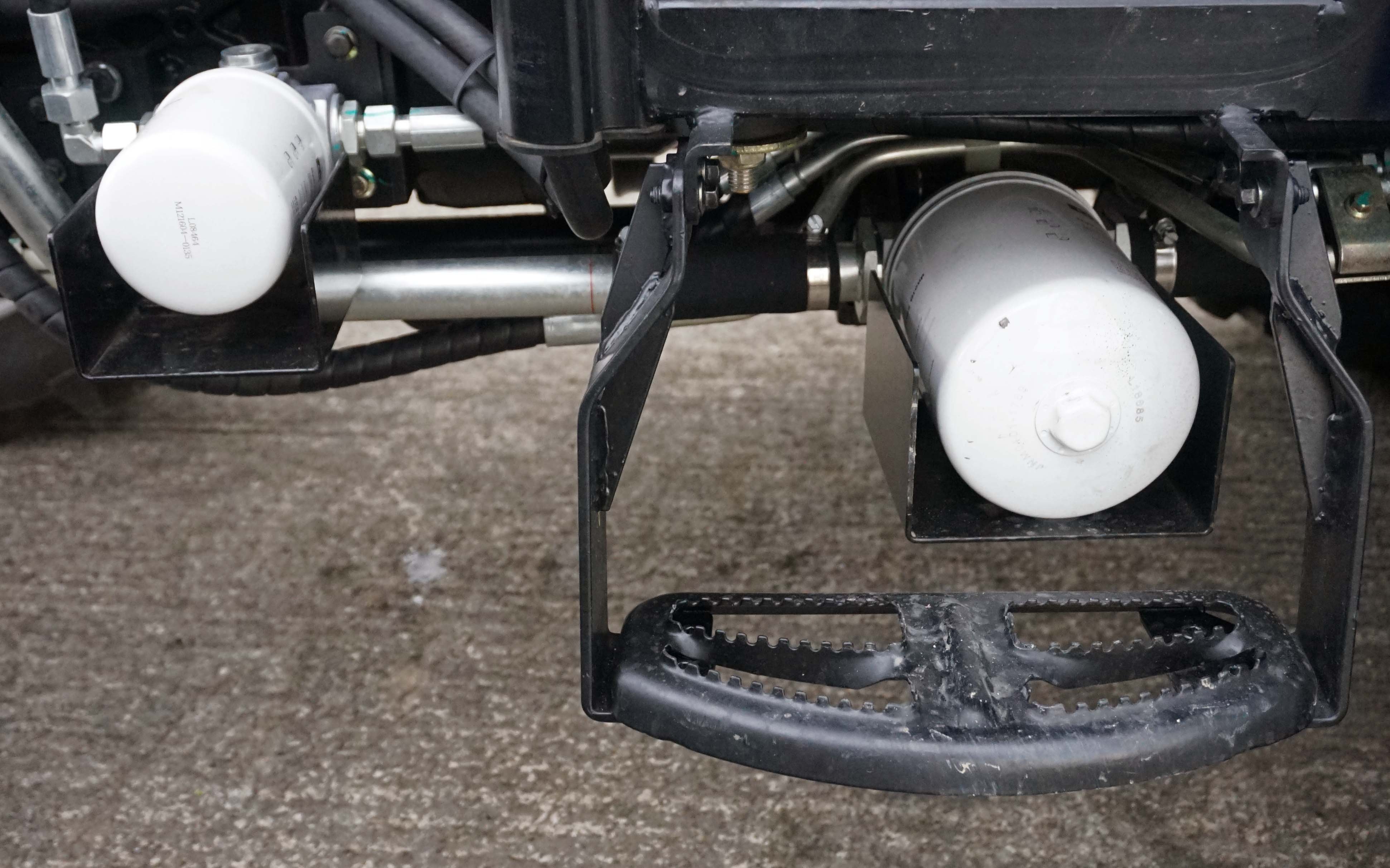 Oil filters are oversized, accessible and well protected