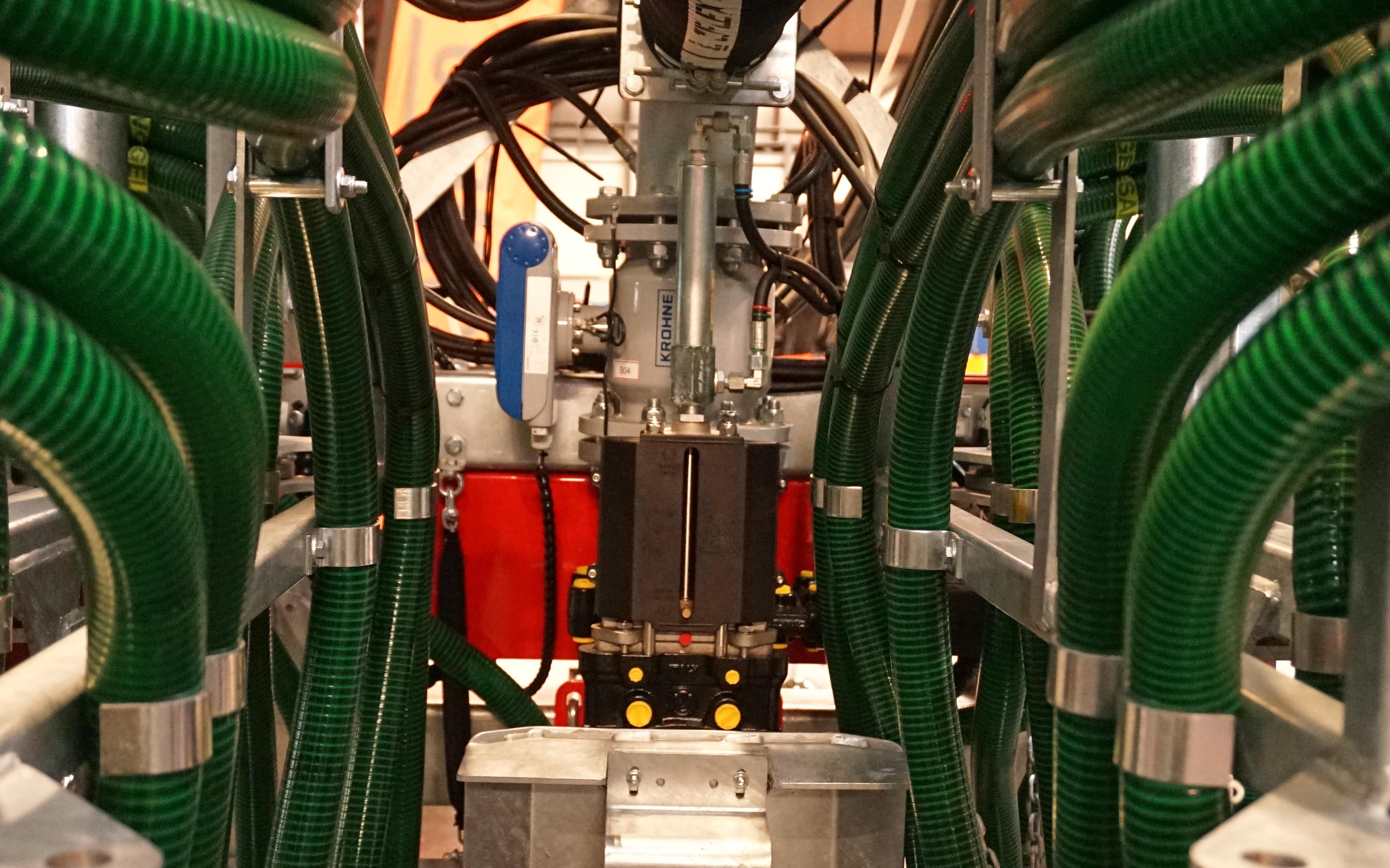 At the heart of the Vogelsang BacPac unit lies a Krohne flowmeter