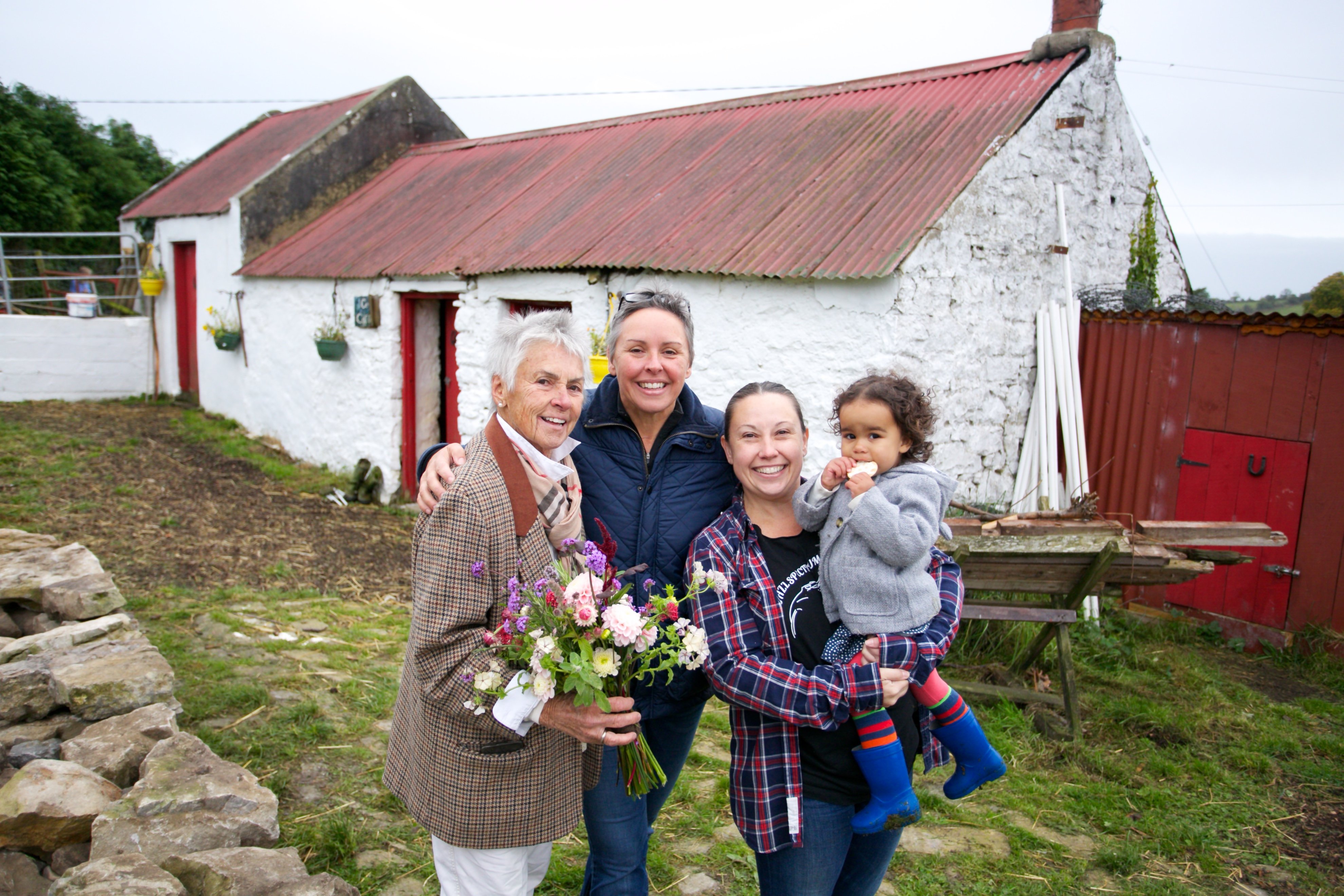(L to R): Lisa Gifford, Gypsy Gifford and Richelle