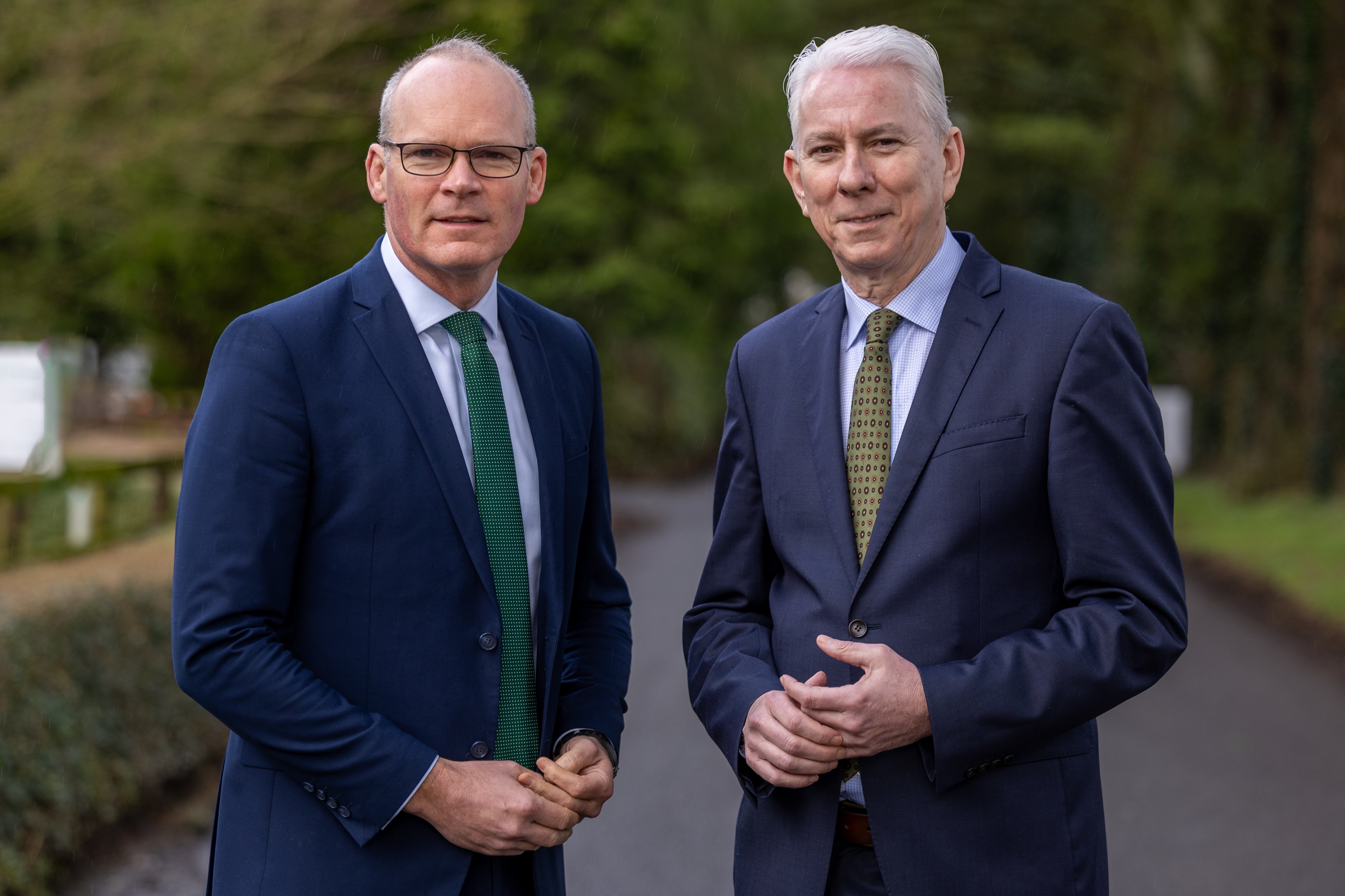 Minister for Enterprise, Trade and Employment, Simon Coveney with Bord na Móna CEO Tom Donnellan Source: Bord na Móna