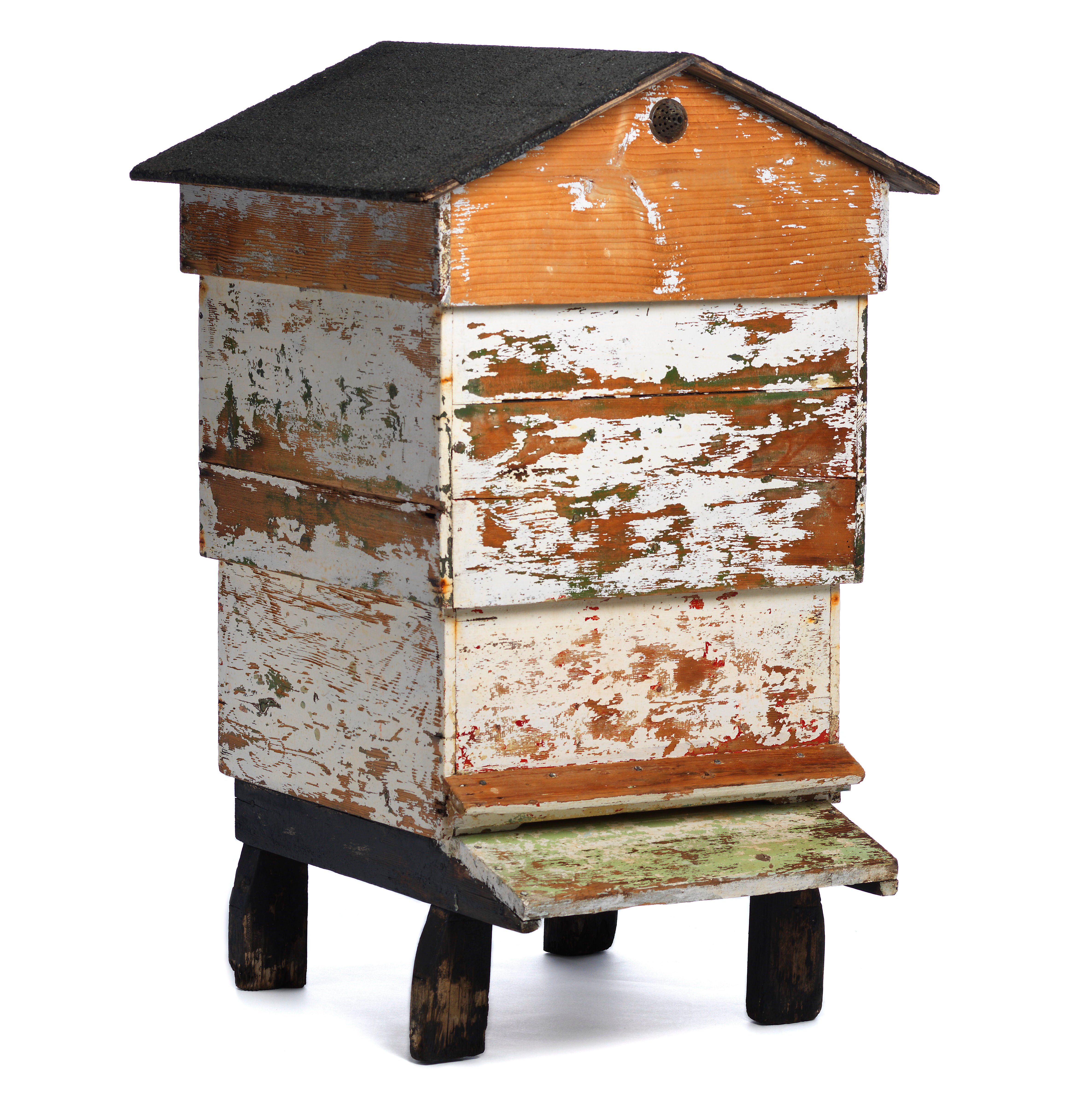 Wooden beehive crafted by the late John Gallagher, Co. Fermanagh. NMI Collections
