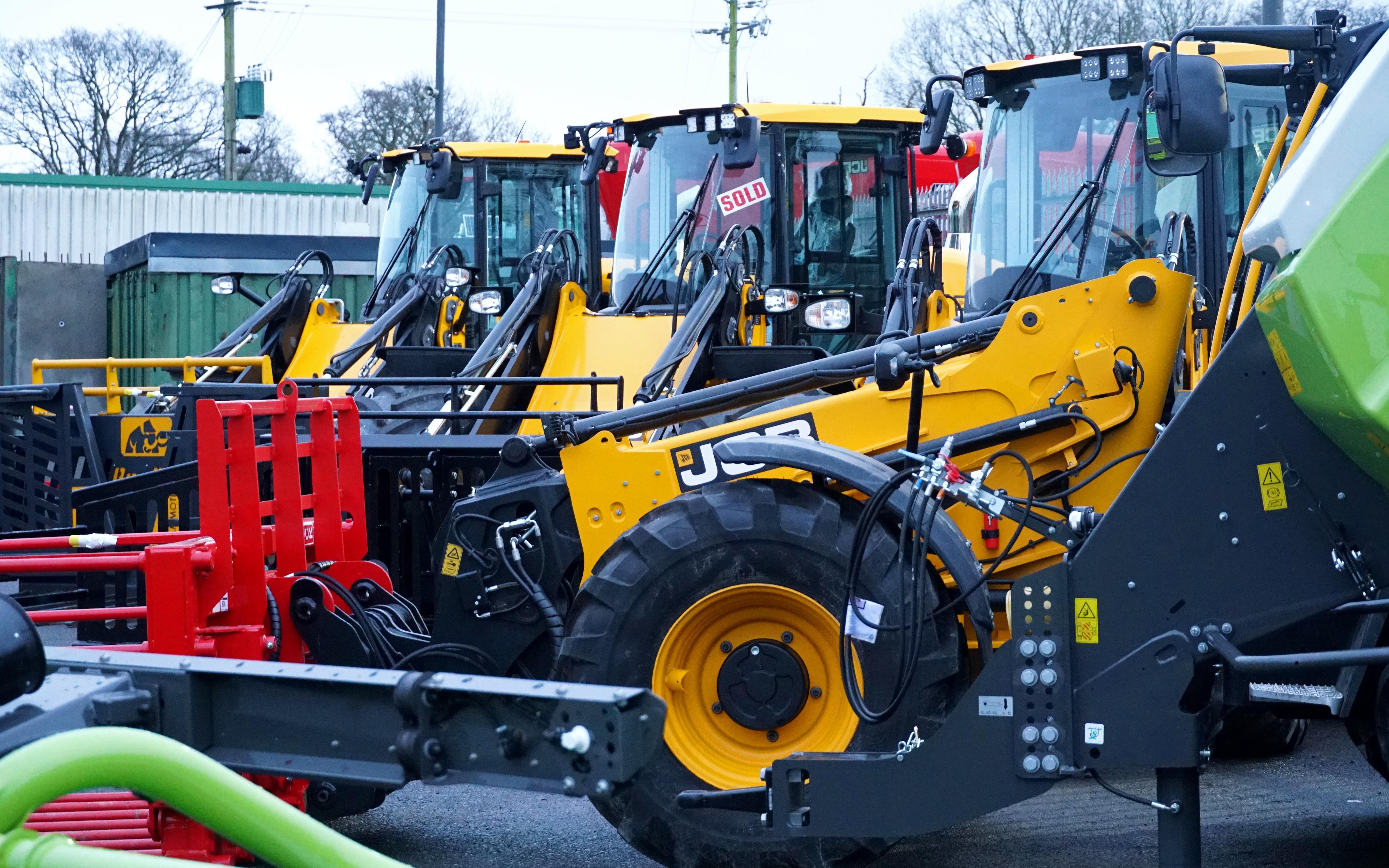 A good technical grounding will be essential as machinery evolves, hydrogen fuelling on JCBs being one example of incoming technology